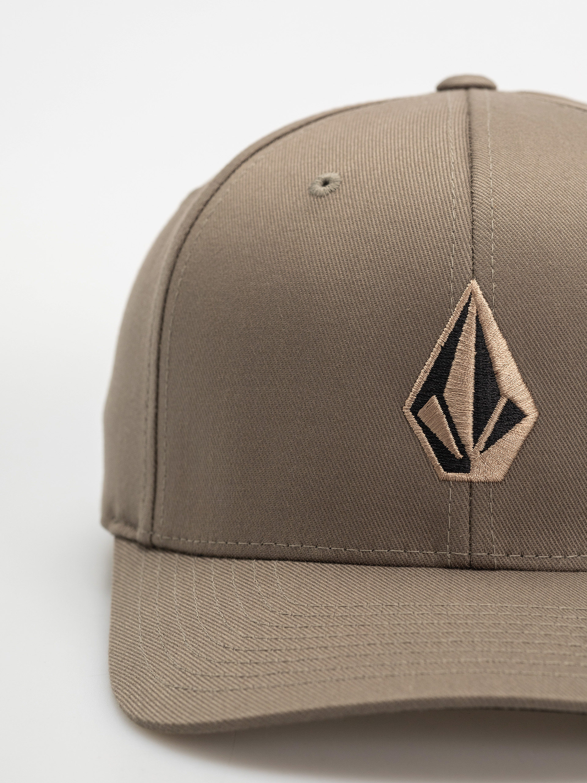 Шапка с козирка Volcom Full Stone Flexfit (sage leaf)