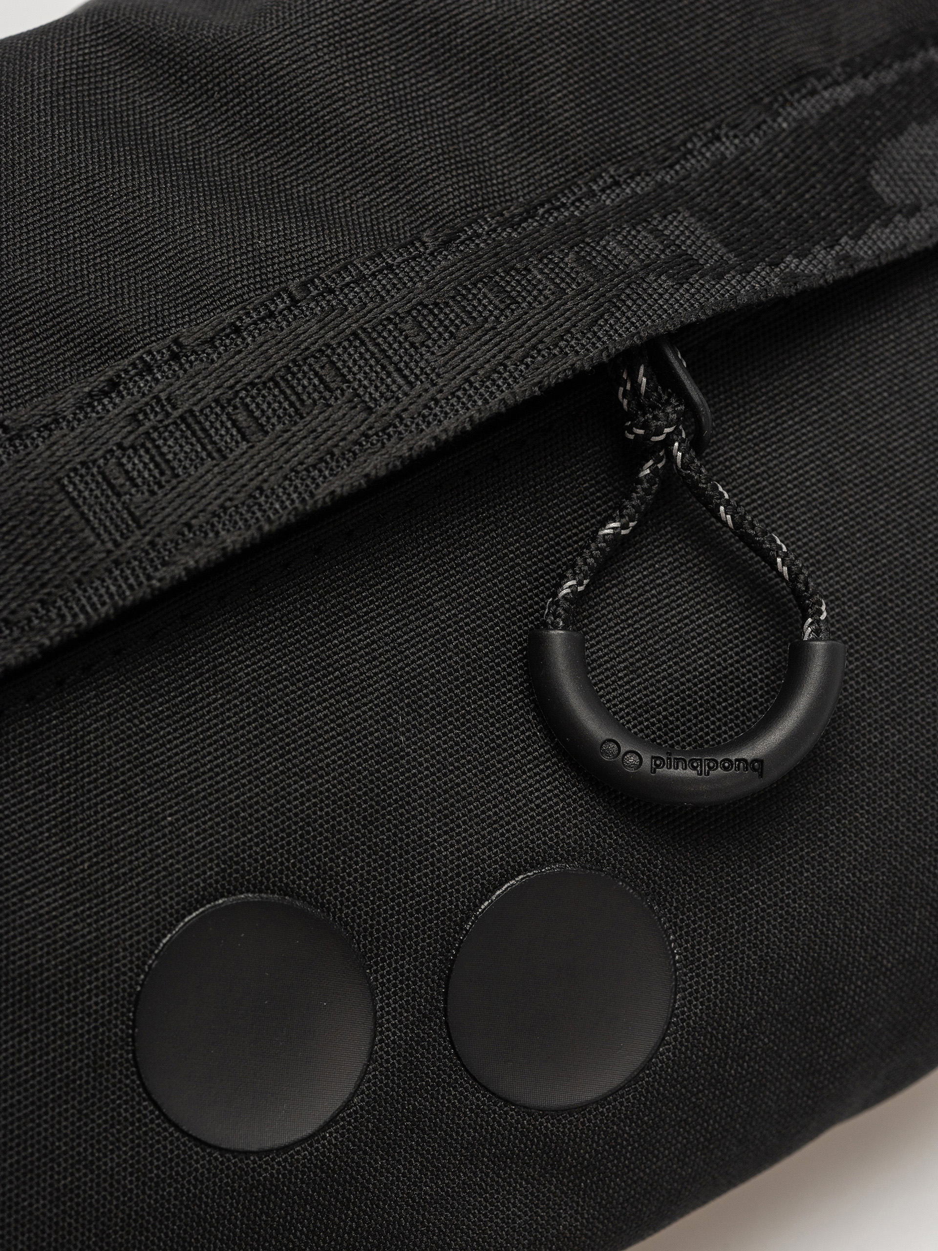 Чантичка за кръст PinqPonq Brik (rooted black)