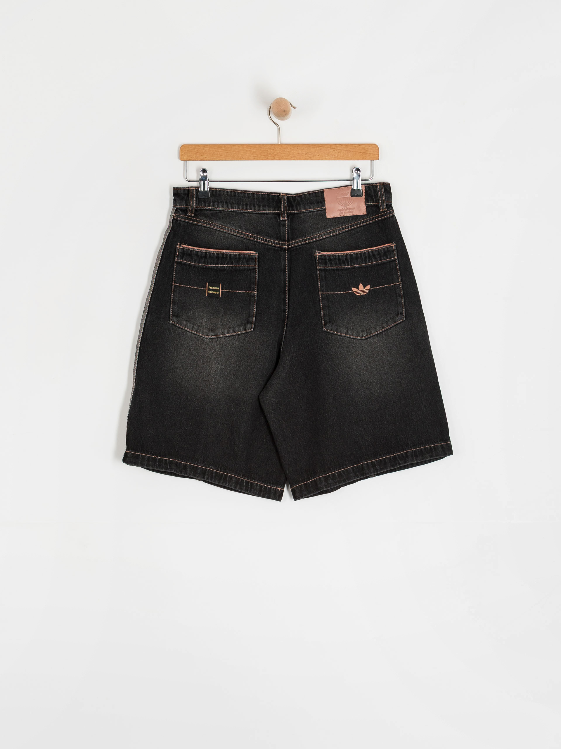 Къси панталони adidas Tyshawn (black)