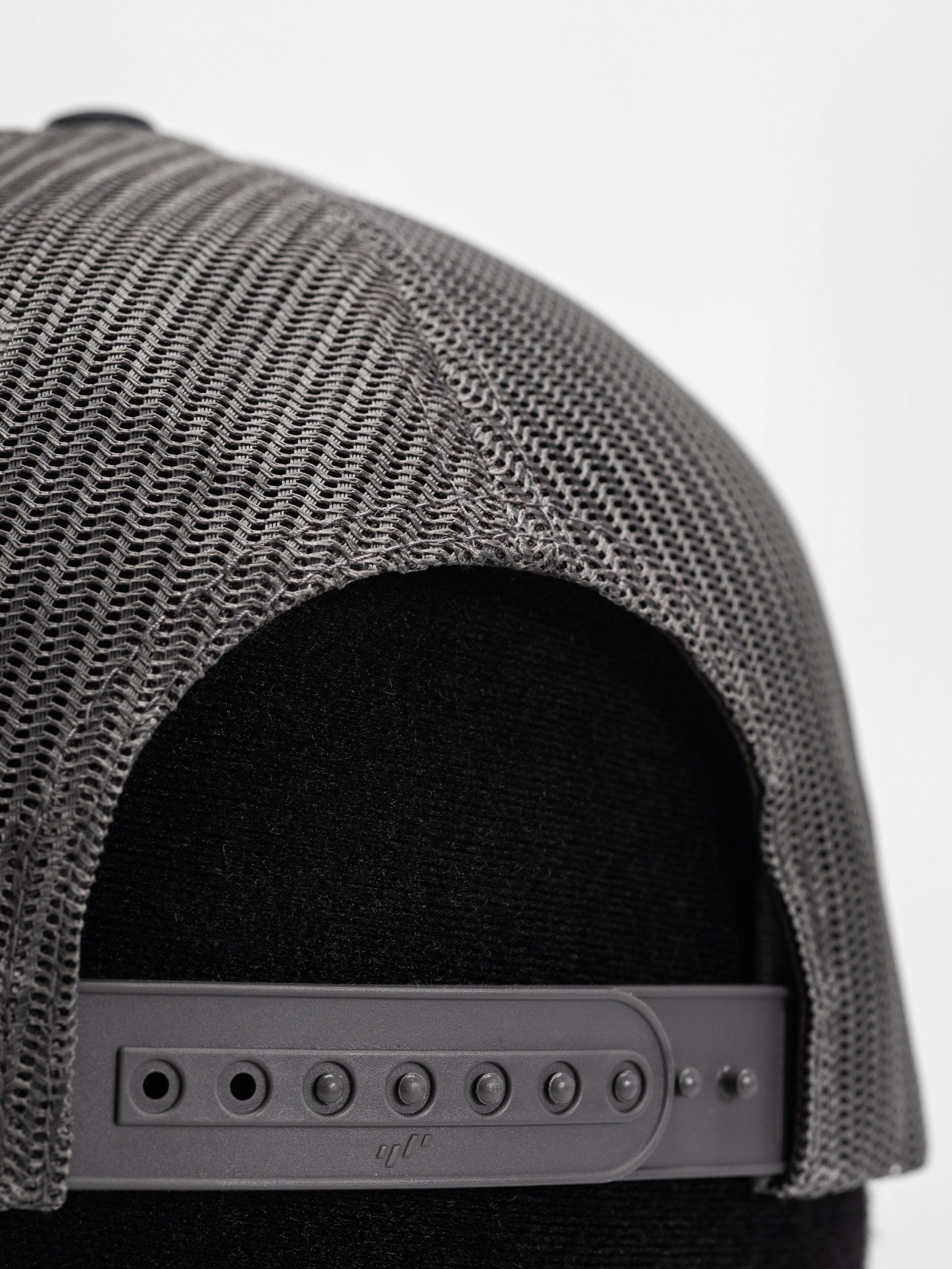 Шапка с козирка Columbia Mesh Snap Back (black/sisters)