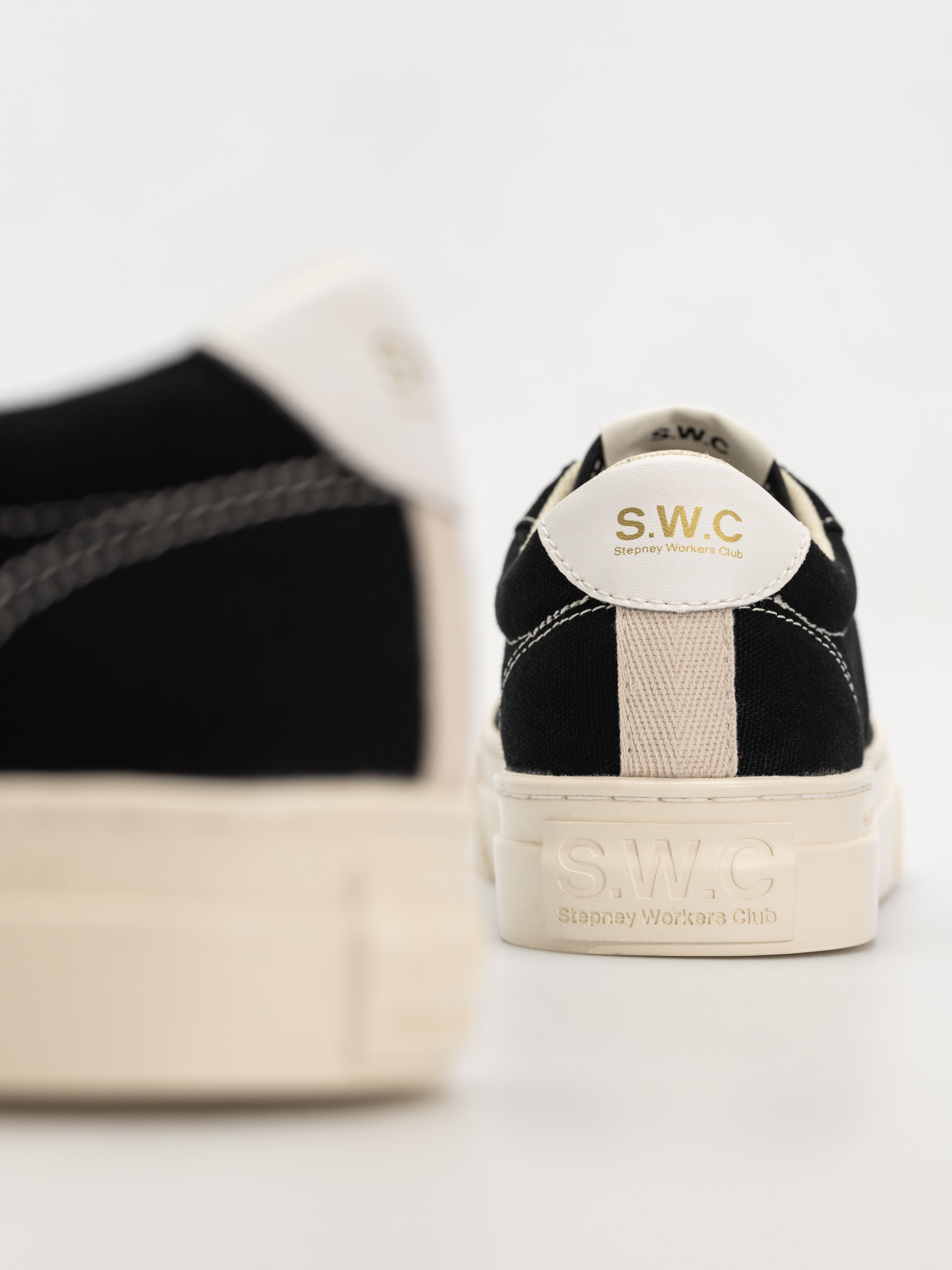 Обувки Stepney Workers Club Dellow 02 (canvas black)