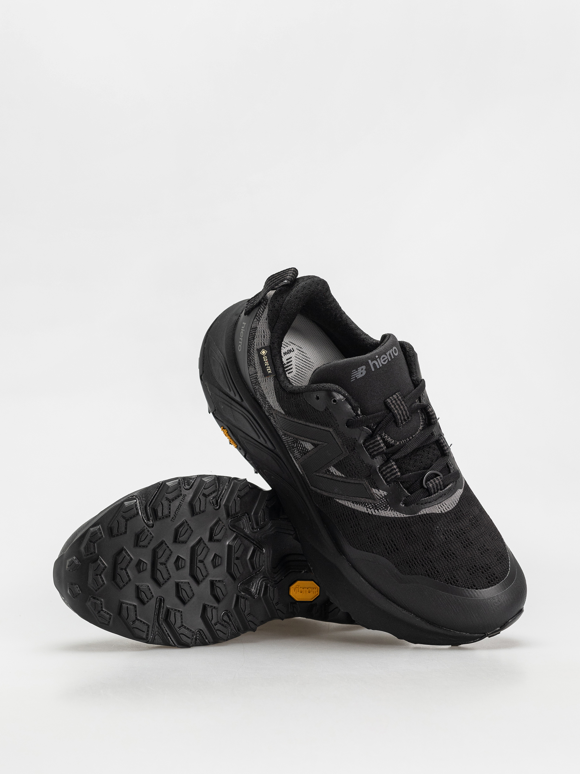 Обувки New Balance Fresh Foam X Hierro V9 Gore-Tex (black)