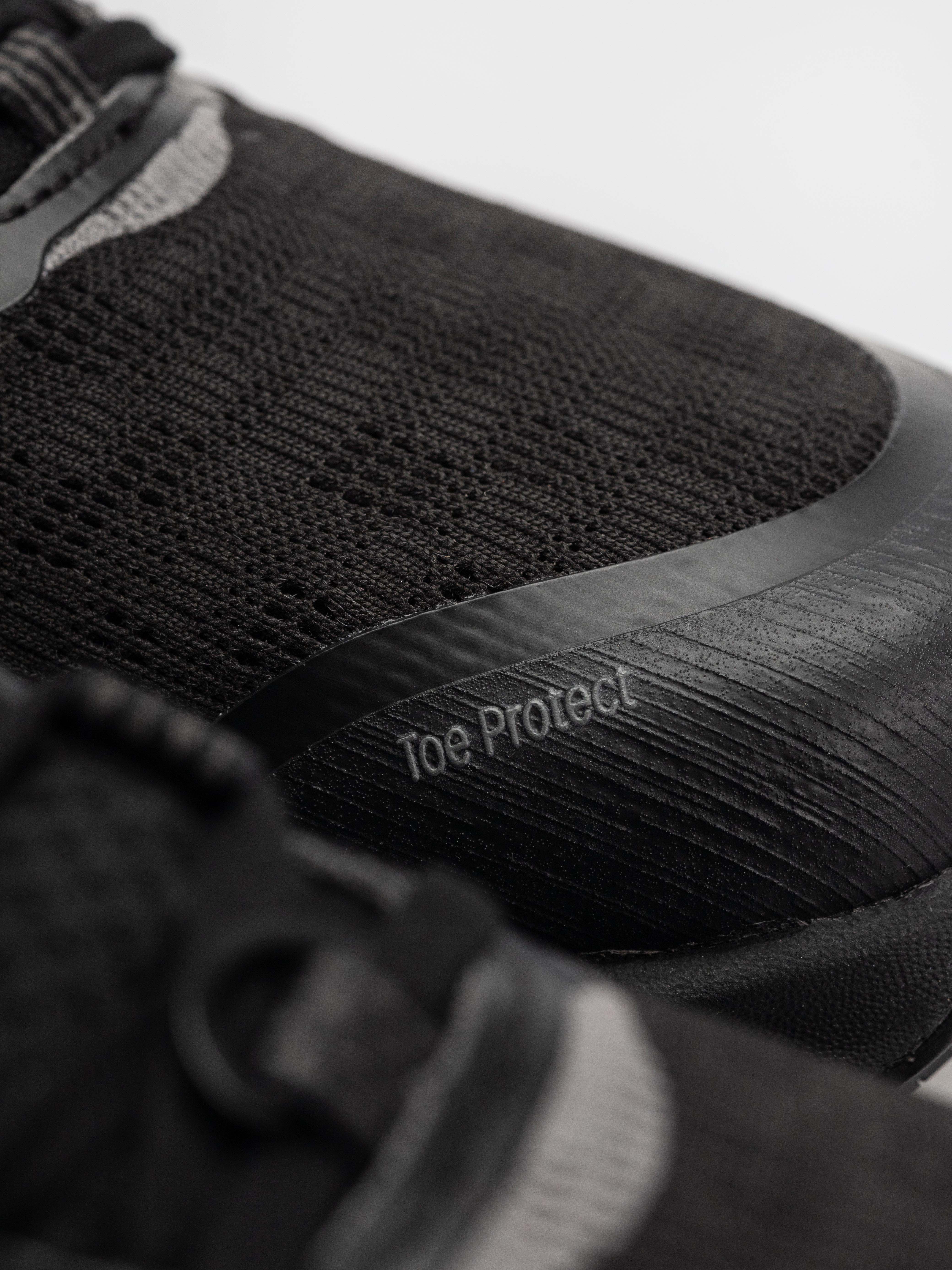 Обувки New Balance Fresh Foam X Hierro V9 Gore-Tex (black)