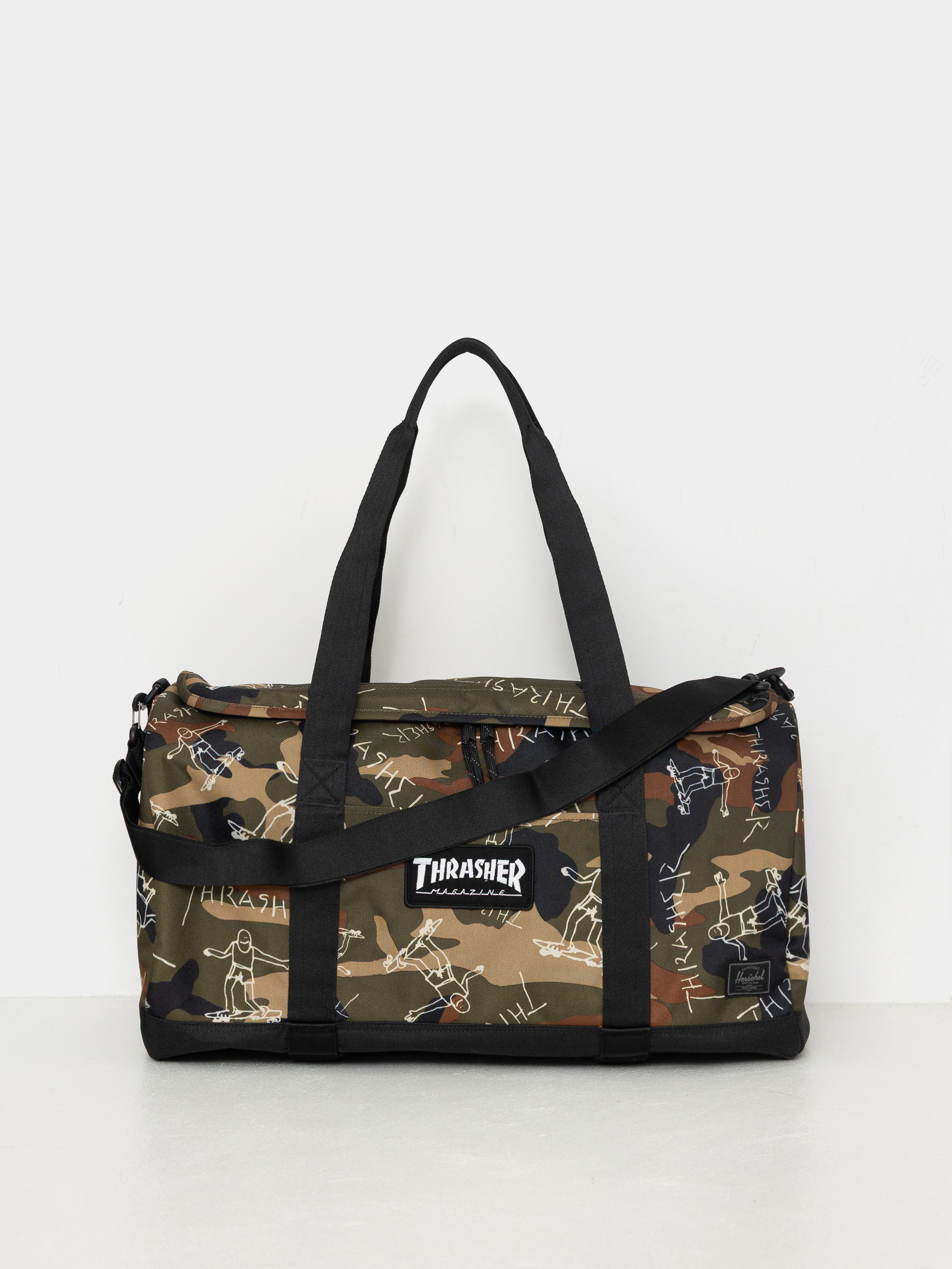 u0427u0430u043du0442u0430 Herschel Supply Co. X Thrasher Gonz Heritage Skate Duffle (woodland camo)