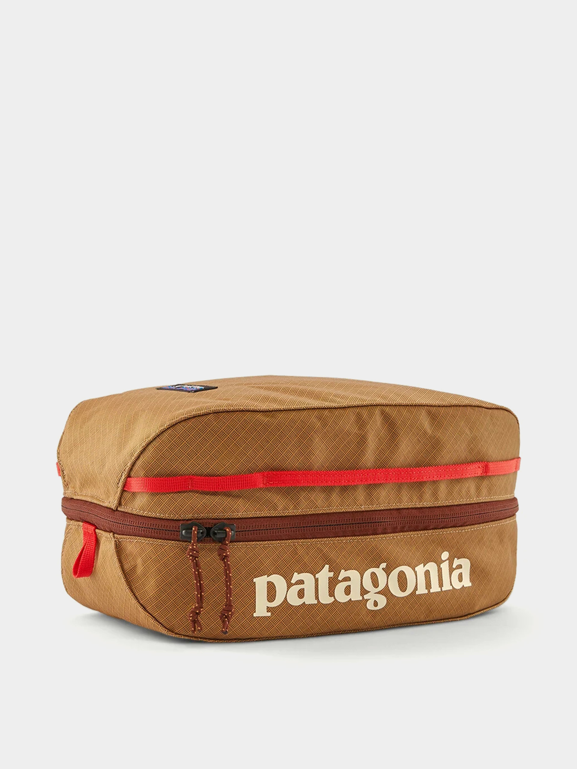 Козметична чантичка Patagonia Black Hole Cube 6L (talon gold)
