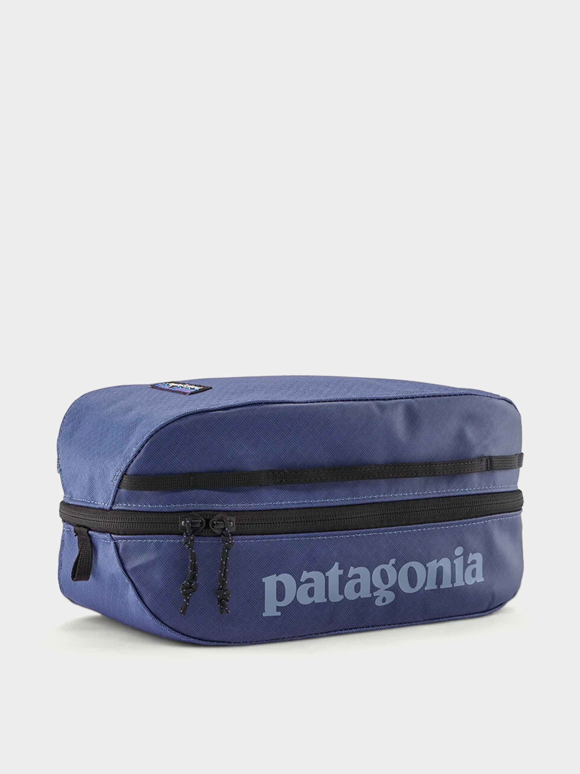 Козметична чантичка Patagonia Black Hole Cube 6L