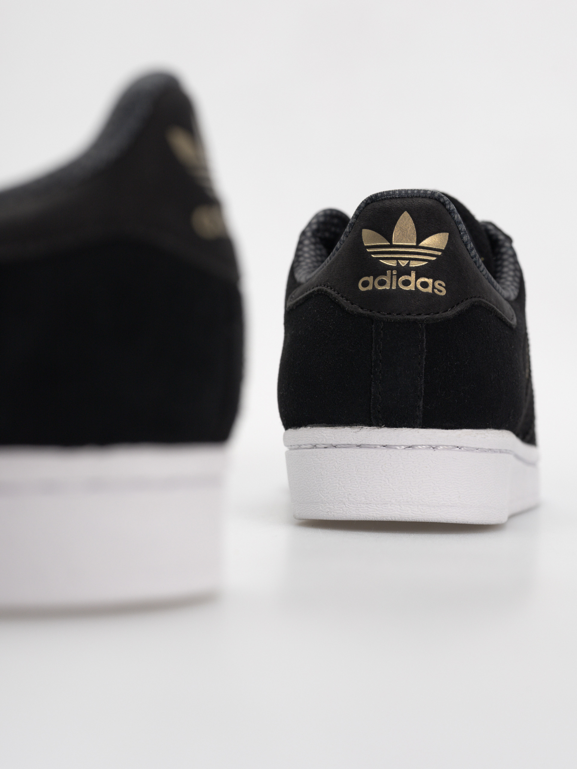 Обувки adidas Superstar Adv (cblack/cblack/ftwwht)