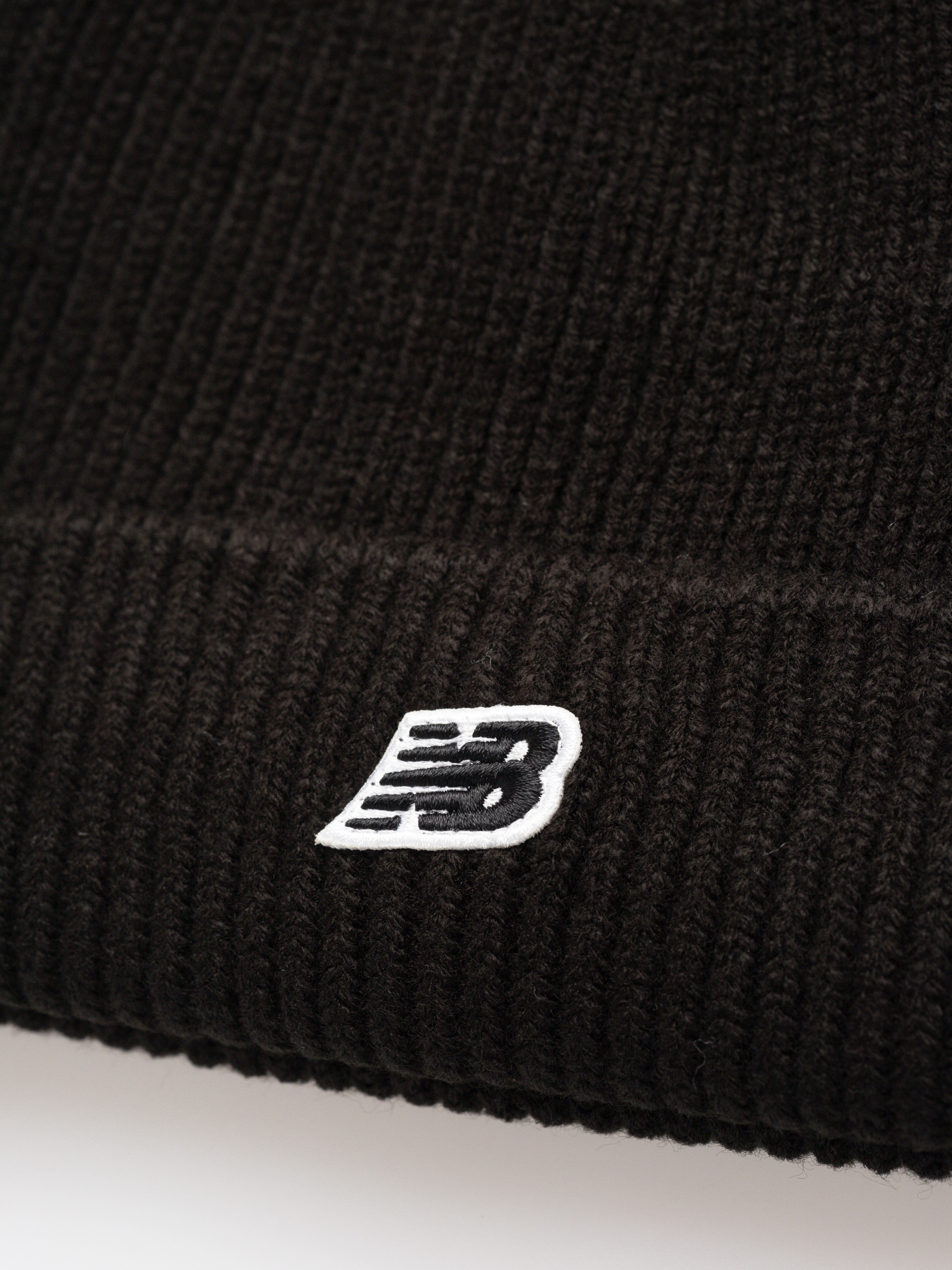 Шапка New Balance Winter Watchman (black)