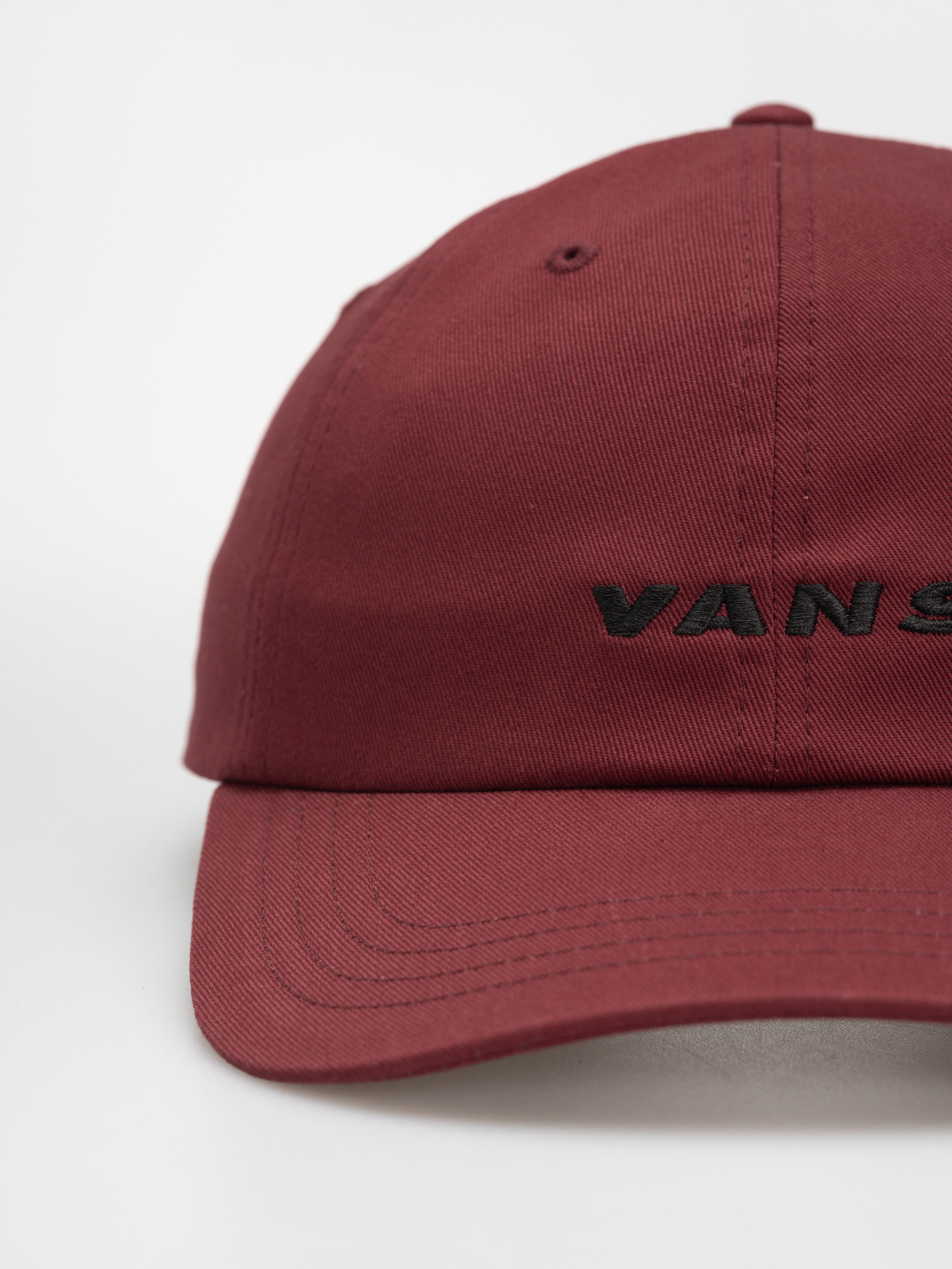 Шапка с козирка Vans Check Side Curved Bill Jockey (bordeaux)