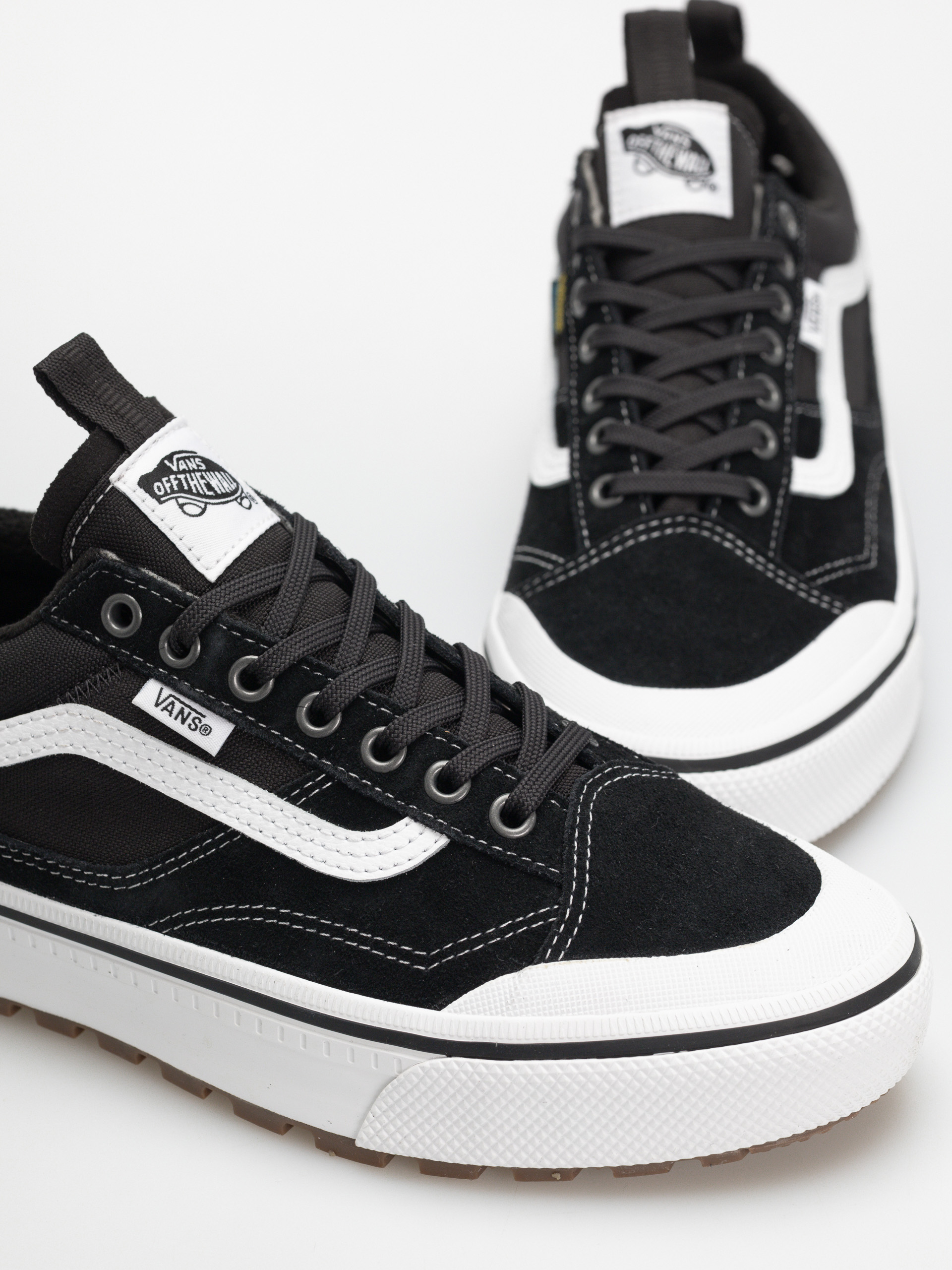 Обувки Vans Mte Old Skool Waterproof Insulated (black/white)