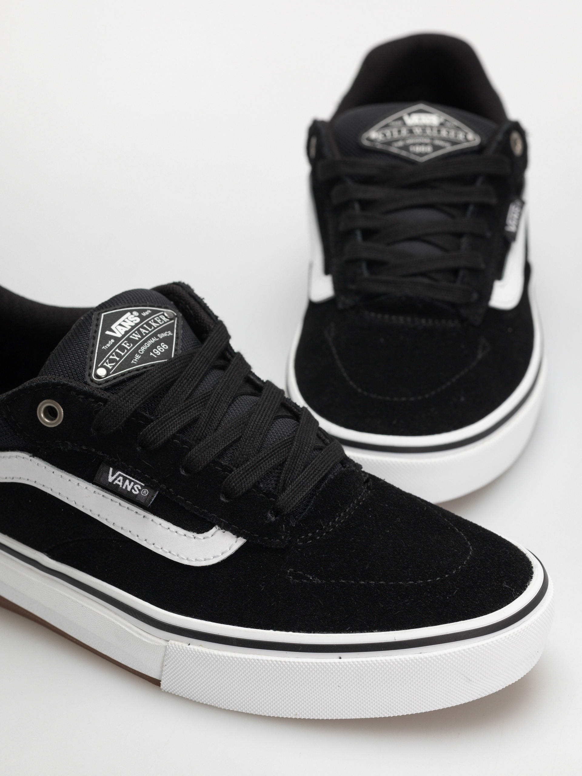 Обувки Vans Skate Kyle Walker Wafflecup (black/white)