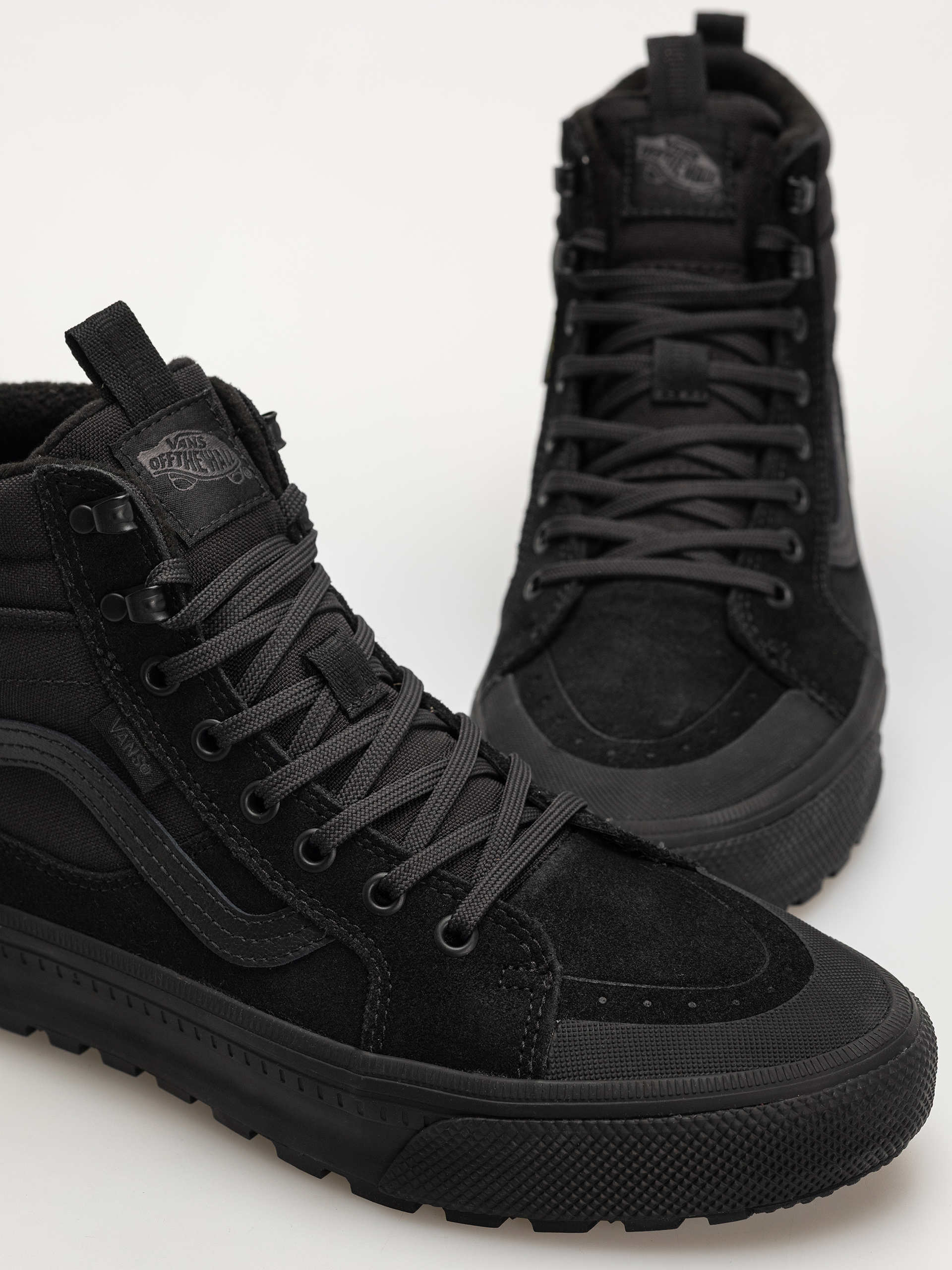 Обувки Vans Mte Sk8 Hi Waterproof Insulated (black/black)