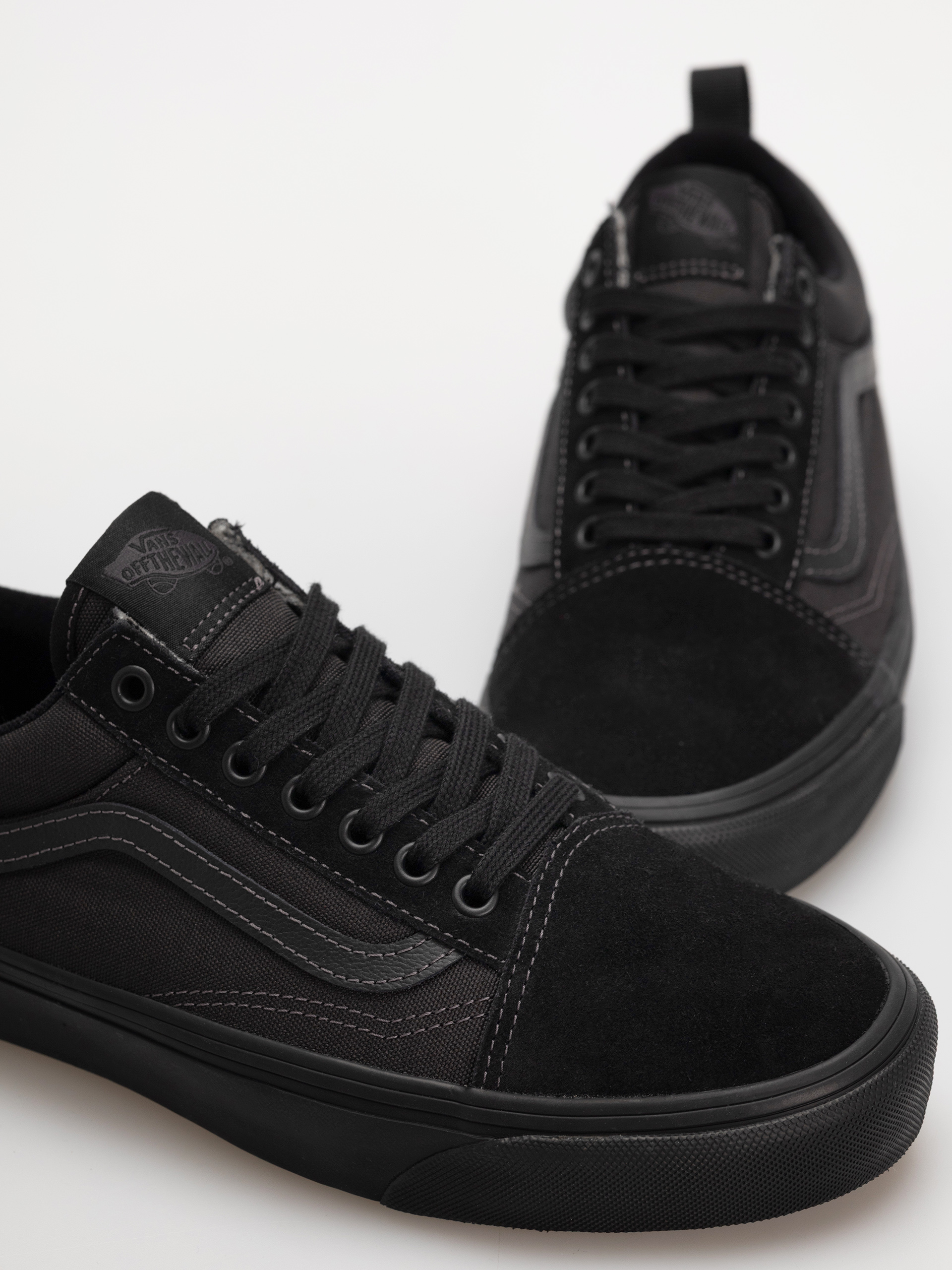 Обувки Vans Mte Old Skool Insulated (black/black)