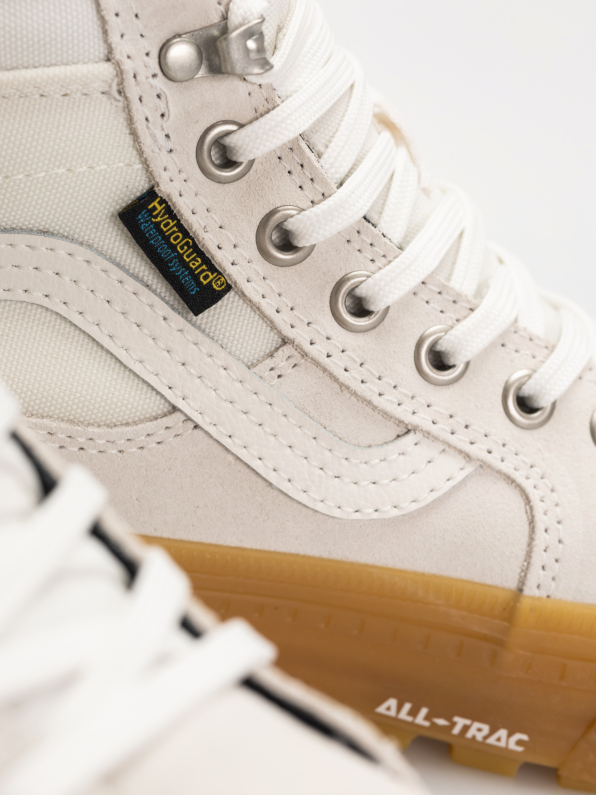 Обувки Vans Mte Sk8 Hi Waterproof Insulated (white/gum)