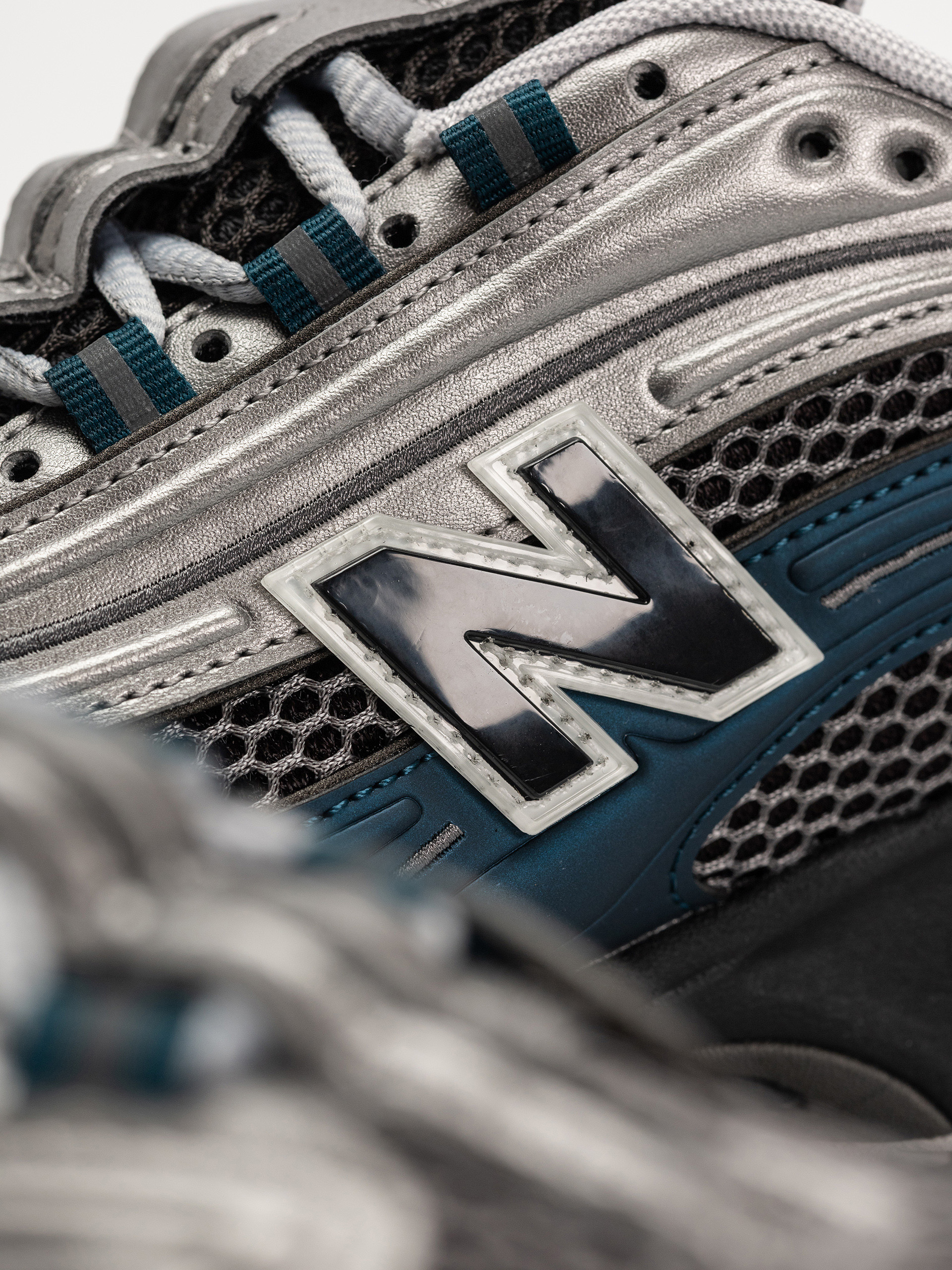 Обувки New Balance 1000 (deep ocean)