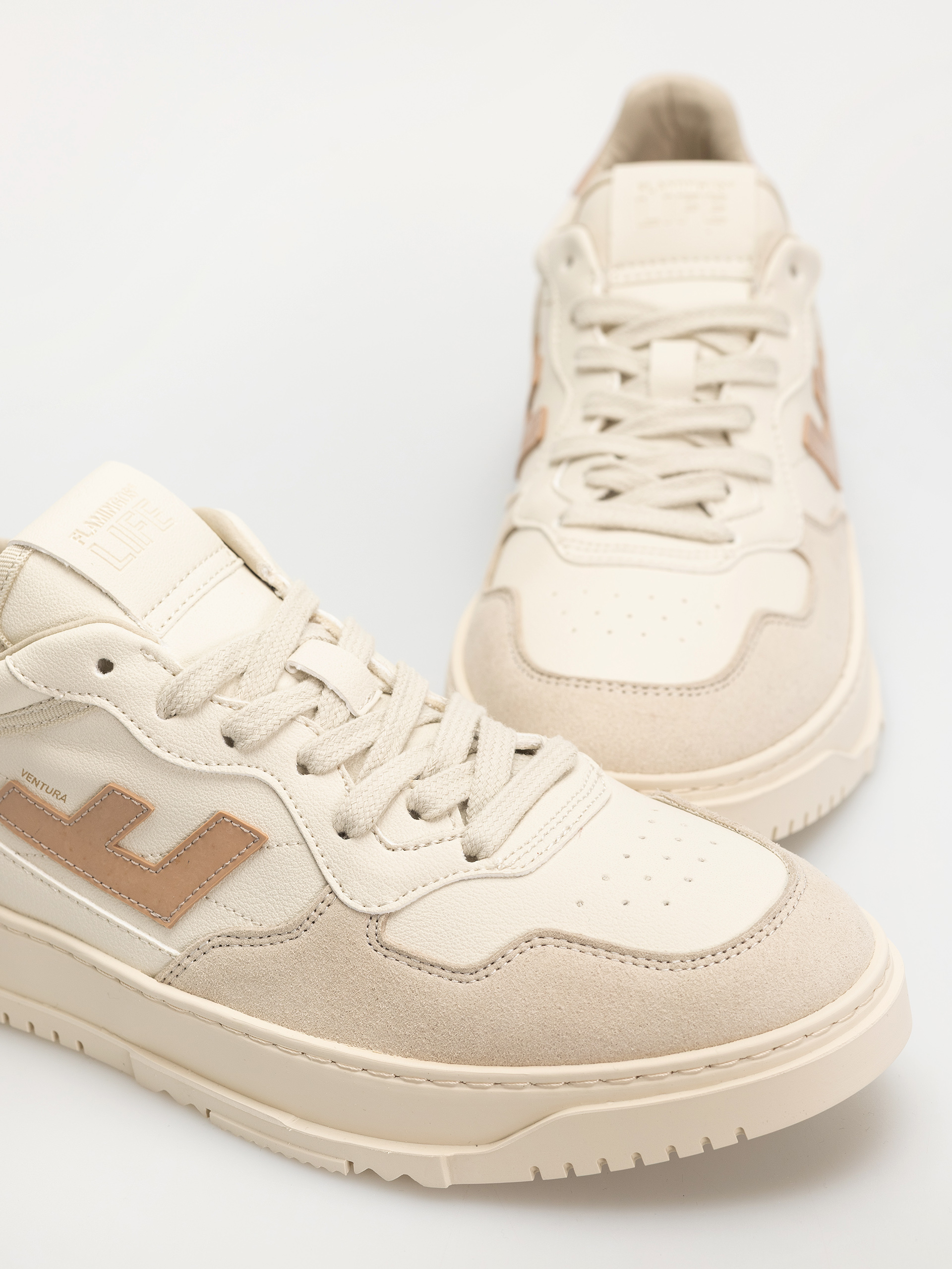 Обувки Flamingos Life Ventura (brush cream)