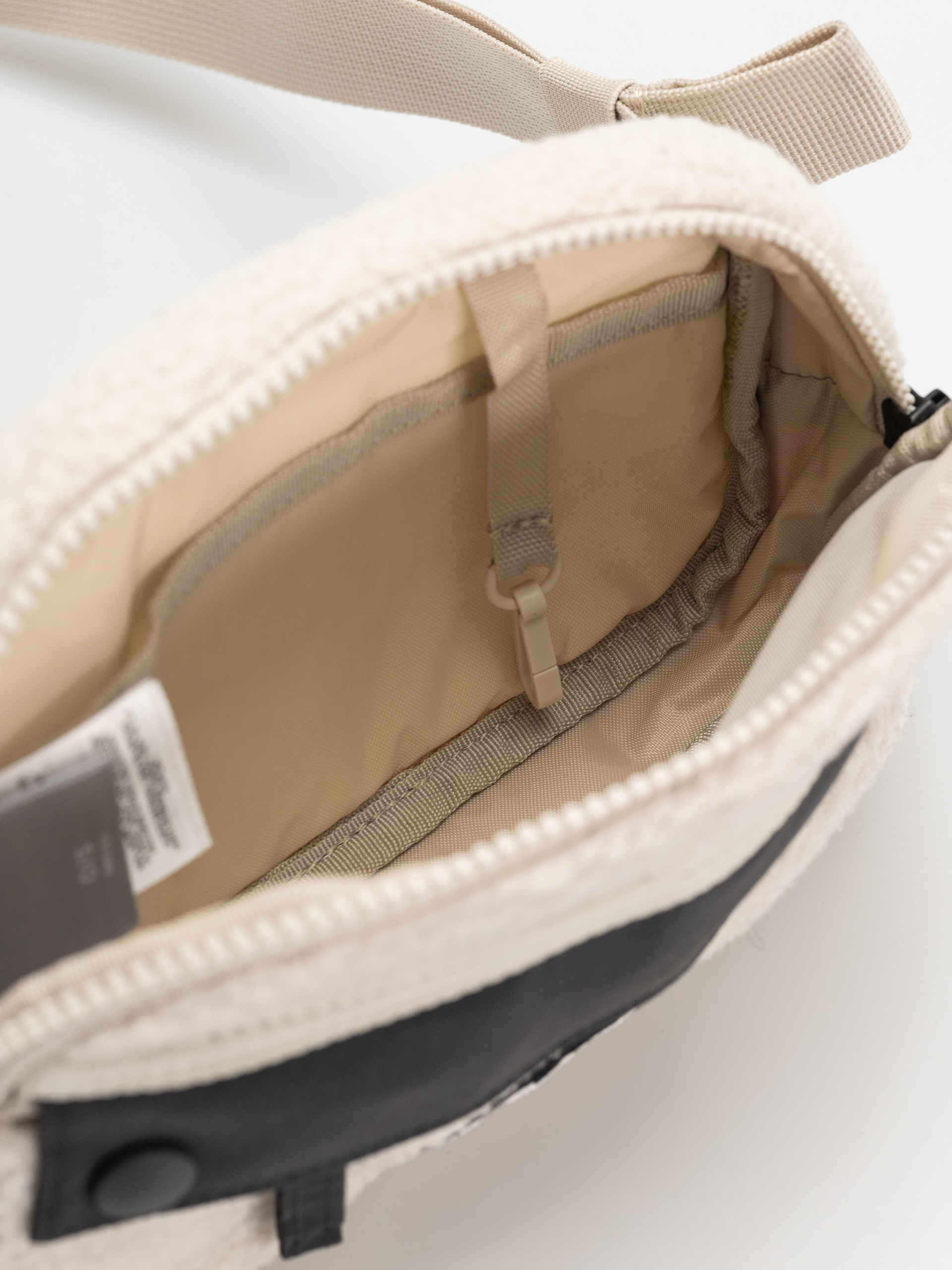 Чантичка за кръст Columbia Helvetia II (dark stone/shark)