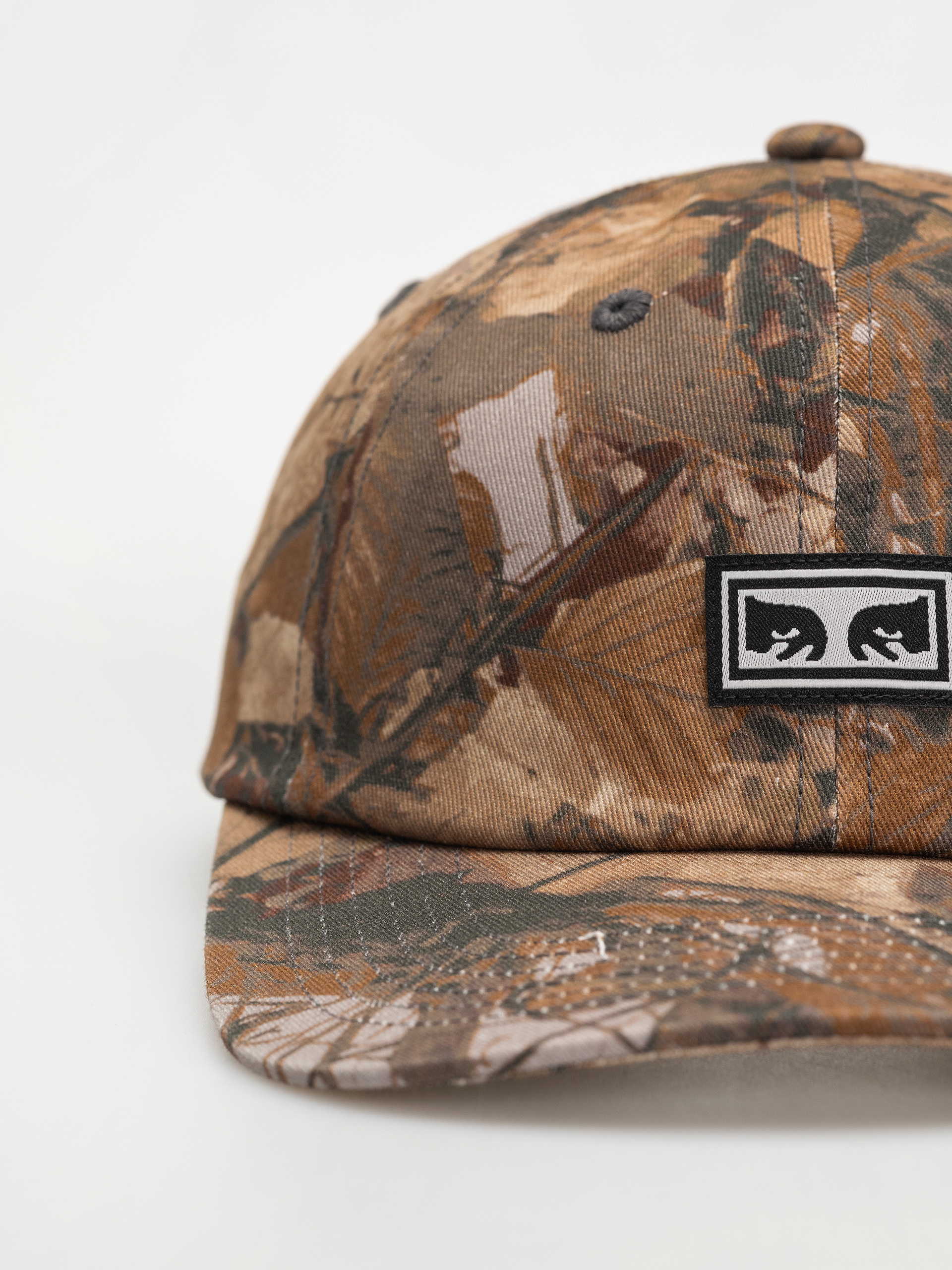 Шапка с козирка OBEY Icon Eyes Pigment 6 Panel Velc (fence camo multi)
