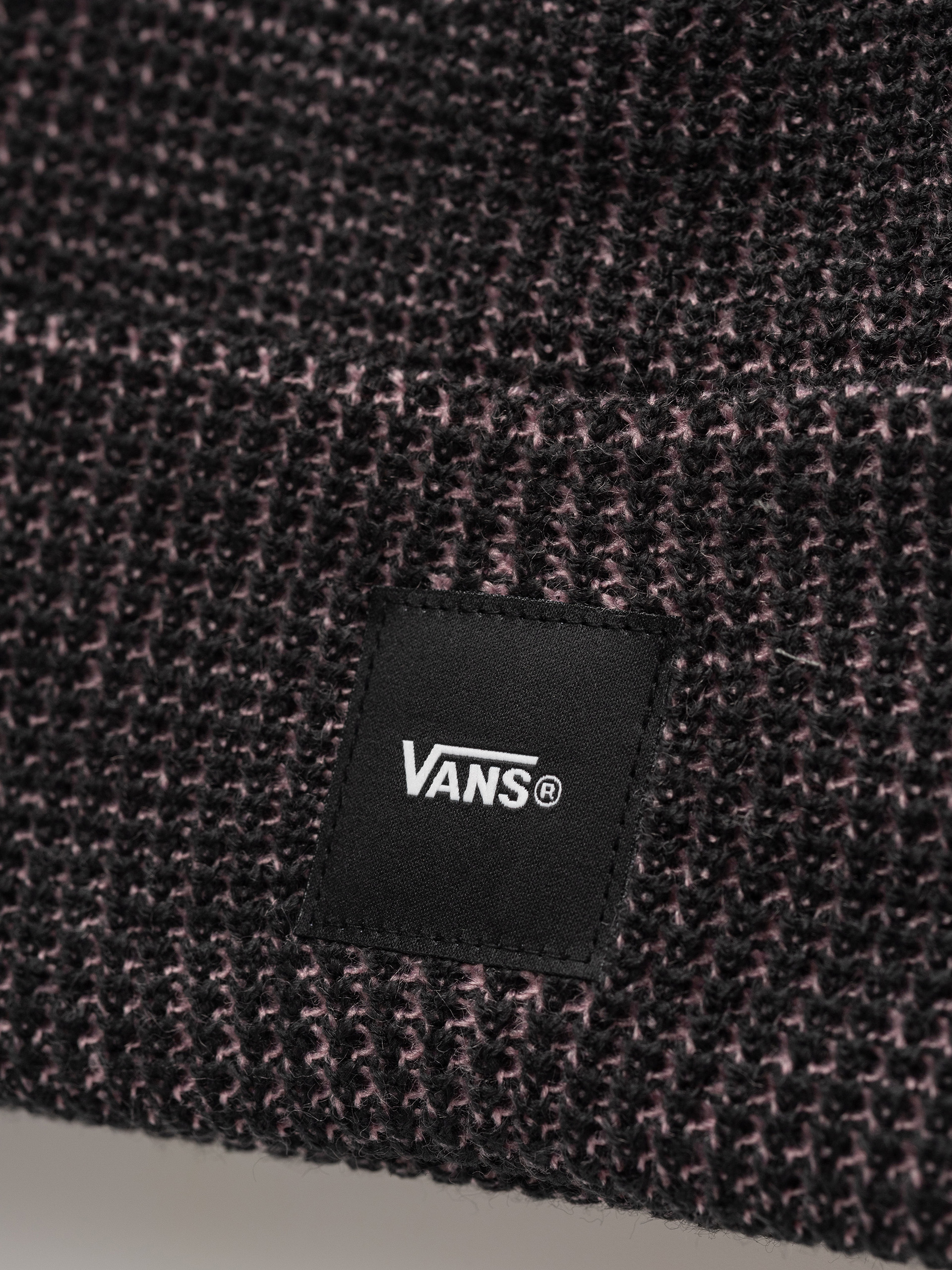 Шапка Vans Vans Waffle Cuff (pink dawn/black)