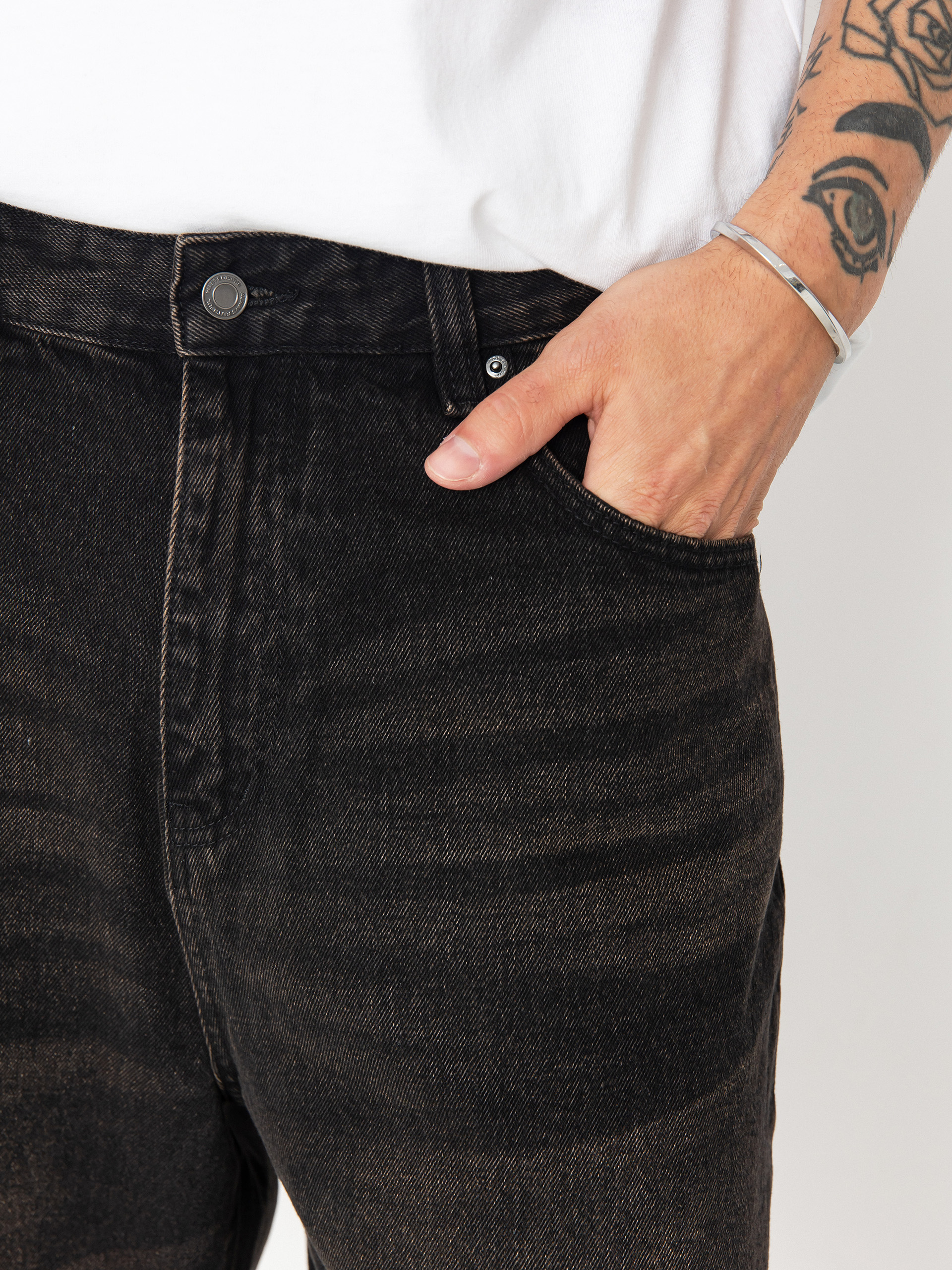 Къси панталони Wasted Paris Sandblast Casper (faded black)