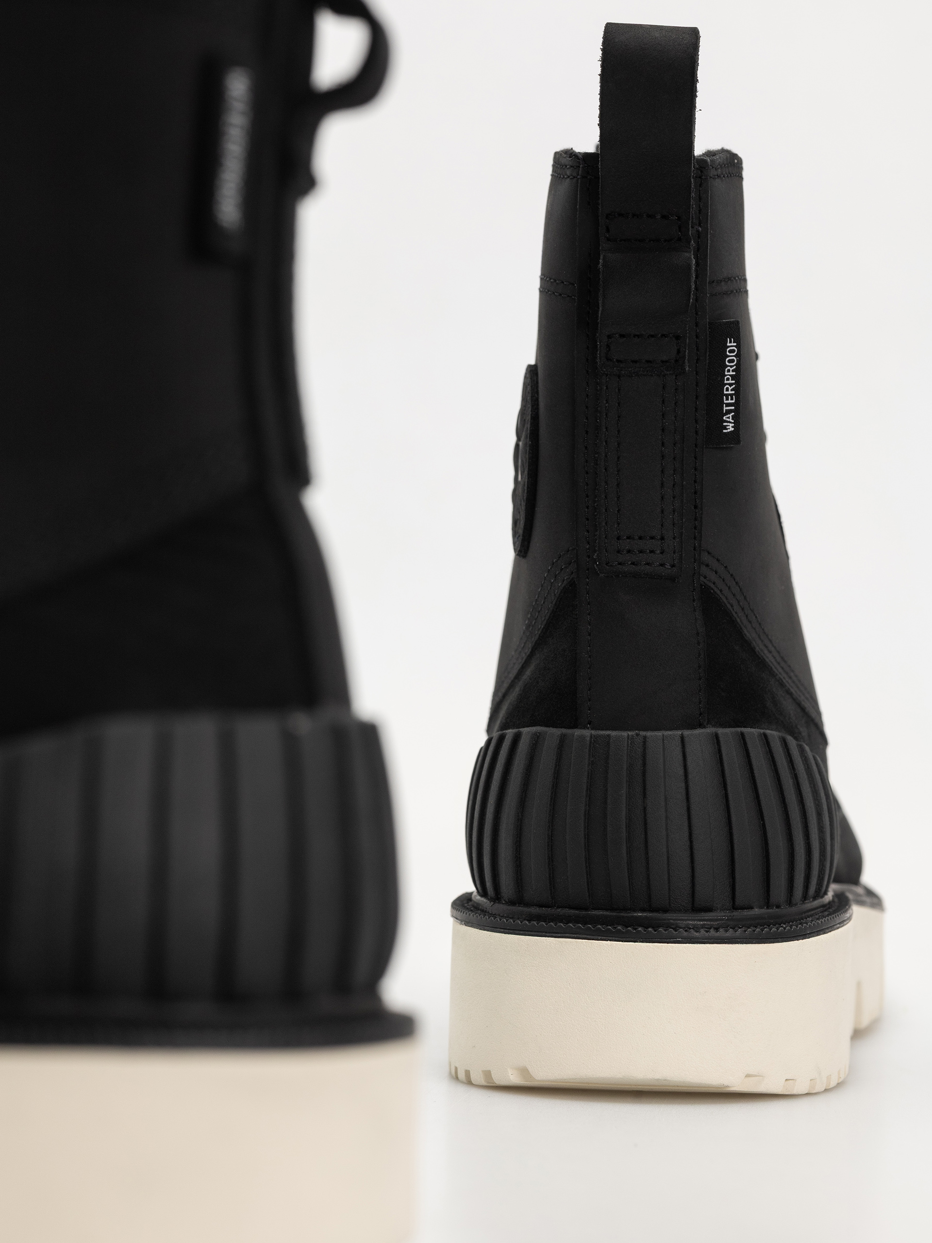 Обувки Converse Chuck 70 Rugged (black)