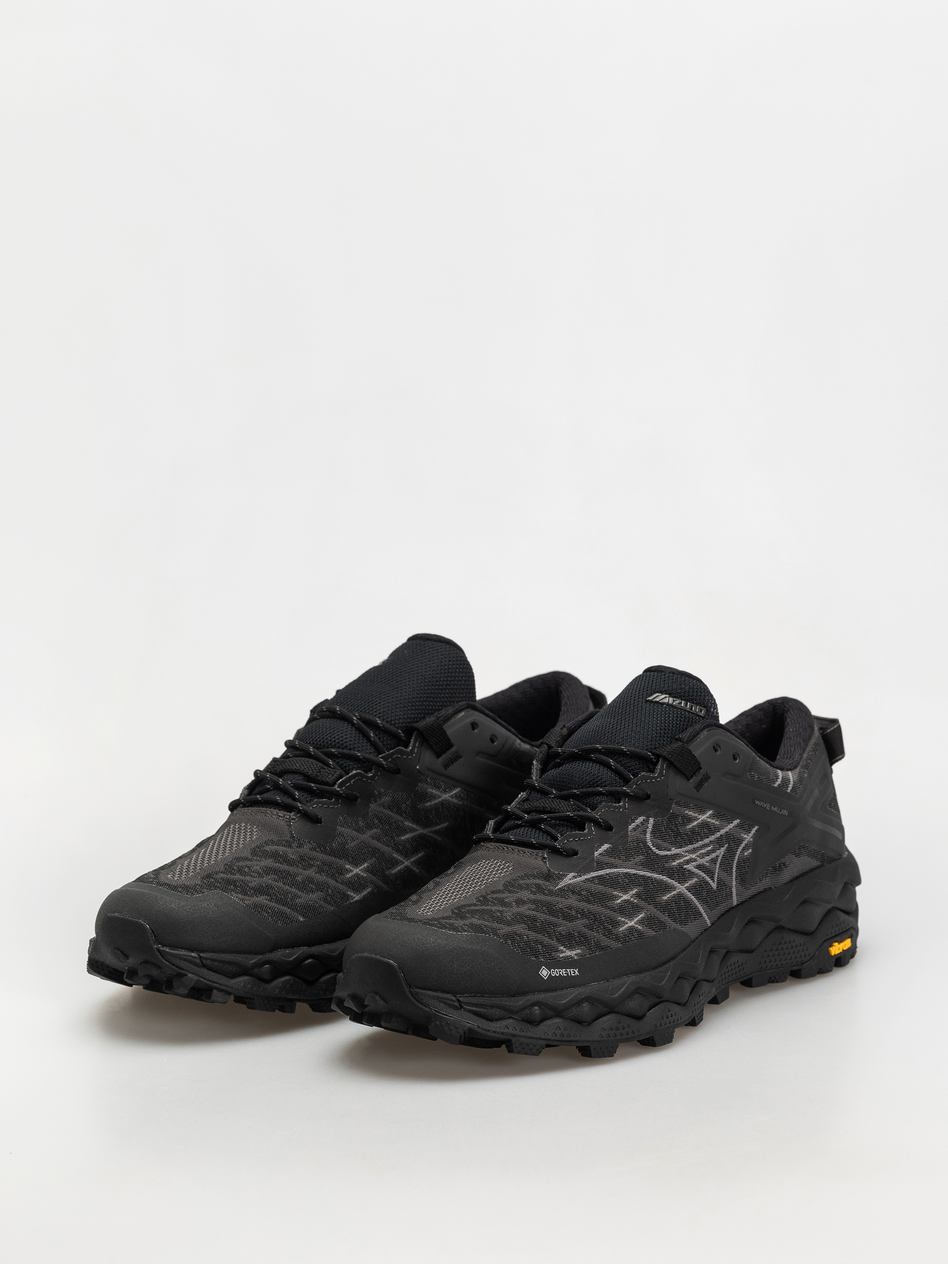Обувки Mizuno Wave Mujin LS GTX (black/quiet shade/black sand)