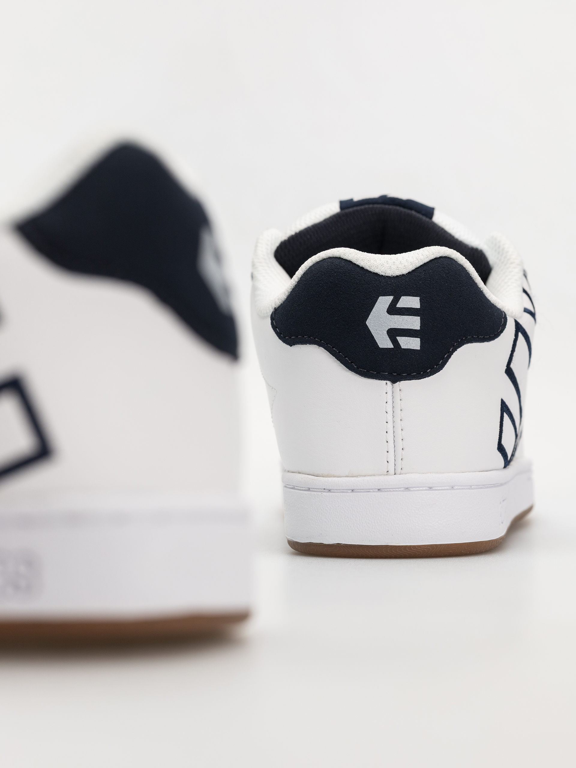 Обувки Etnies Fader (white/white/navy)