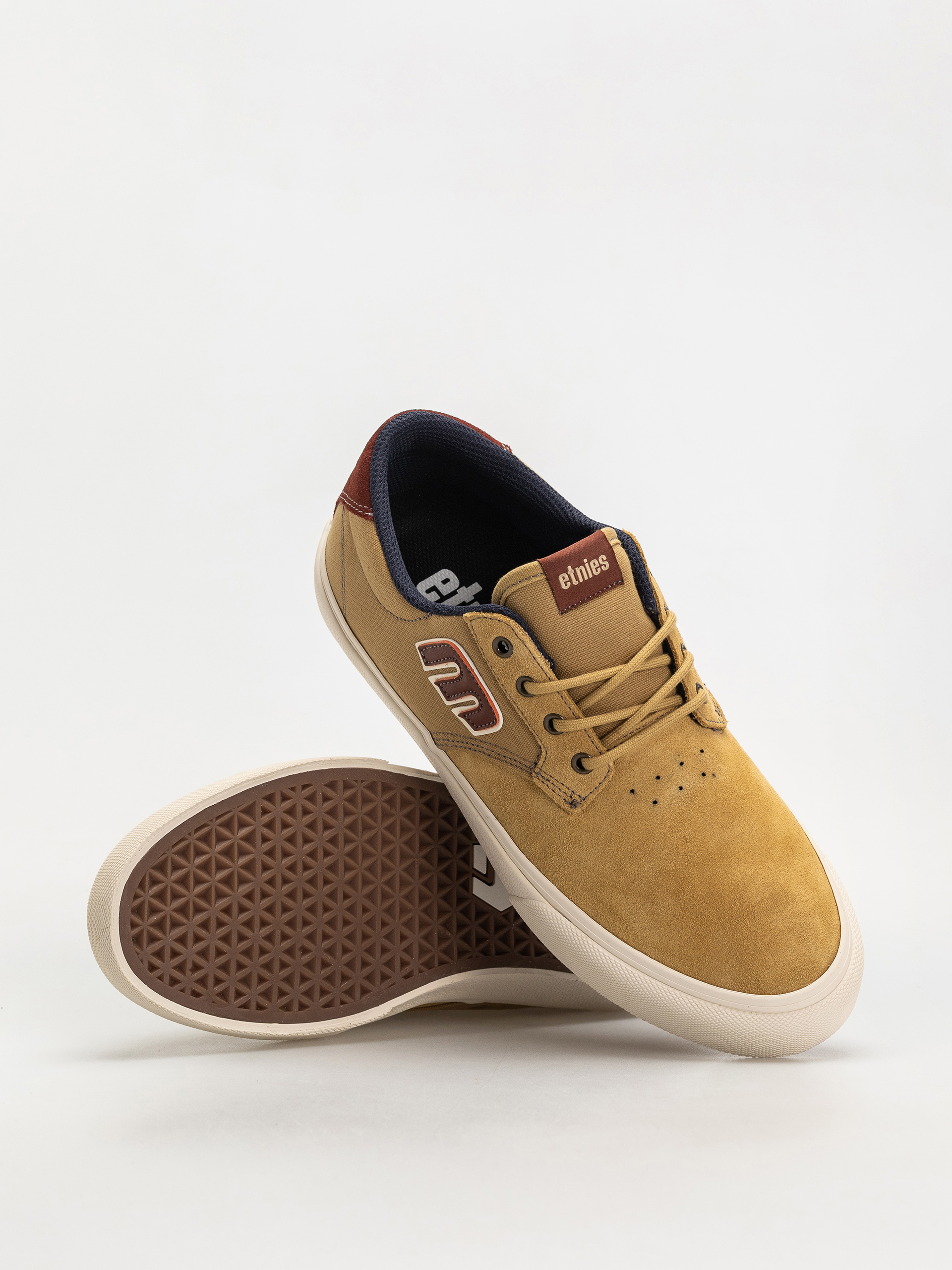 Обувки Etnies Barge Plus (tan/brown)