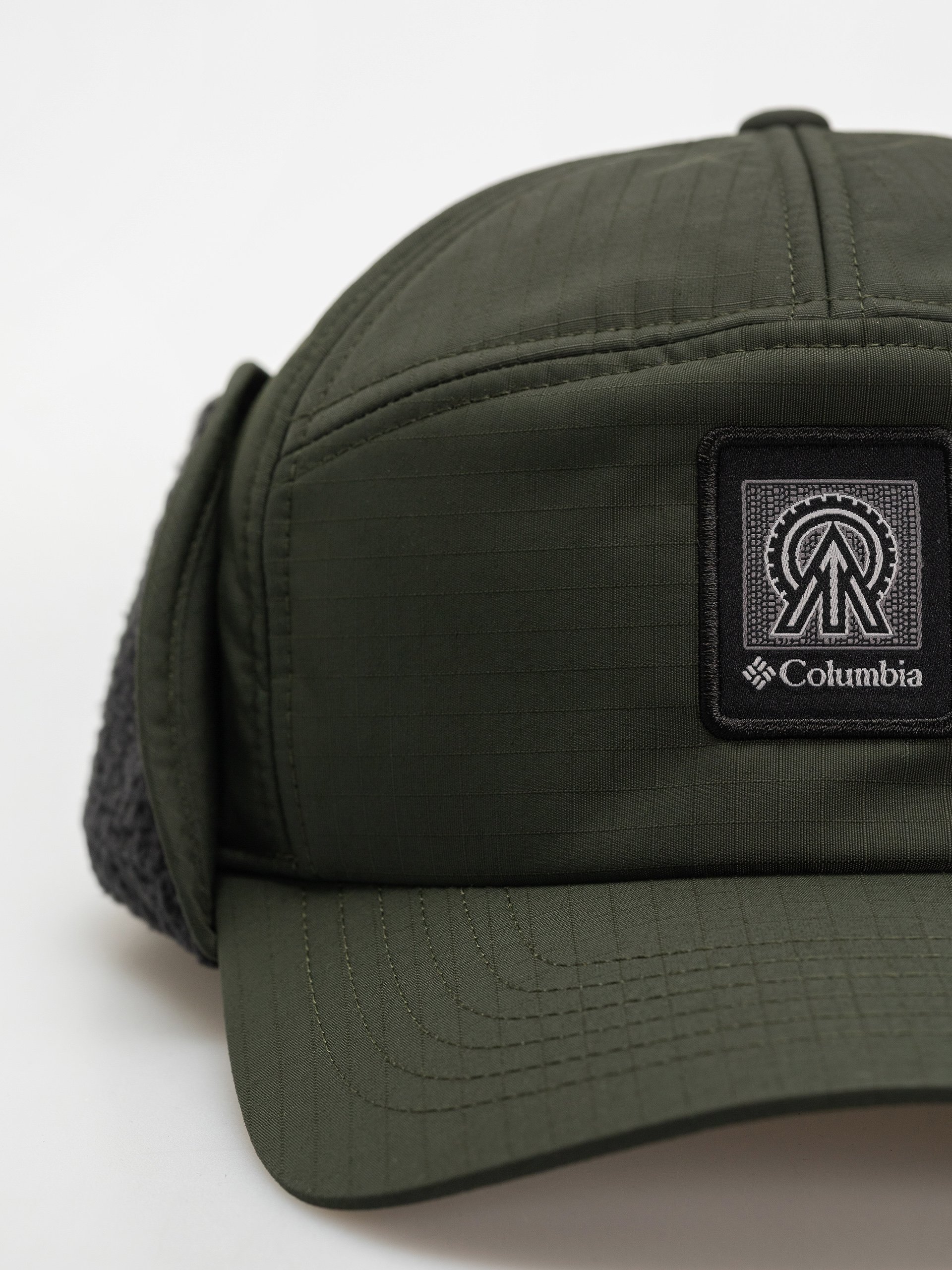Шапка с козирка Columbia Landroamer Ear Flap (greenscape)