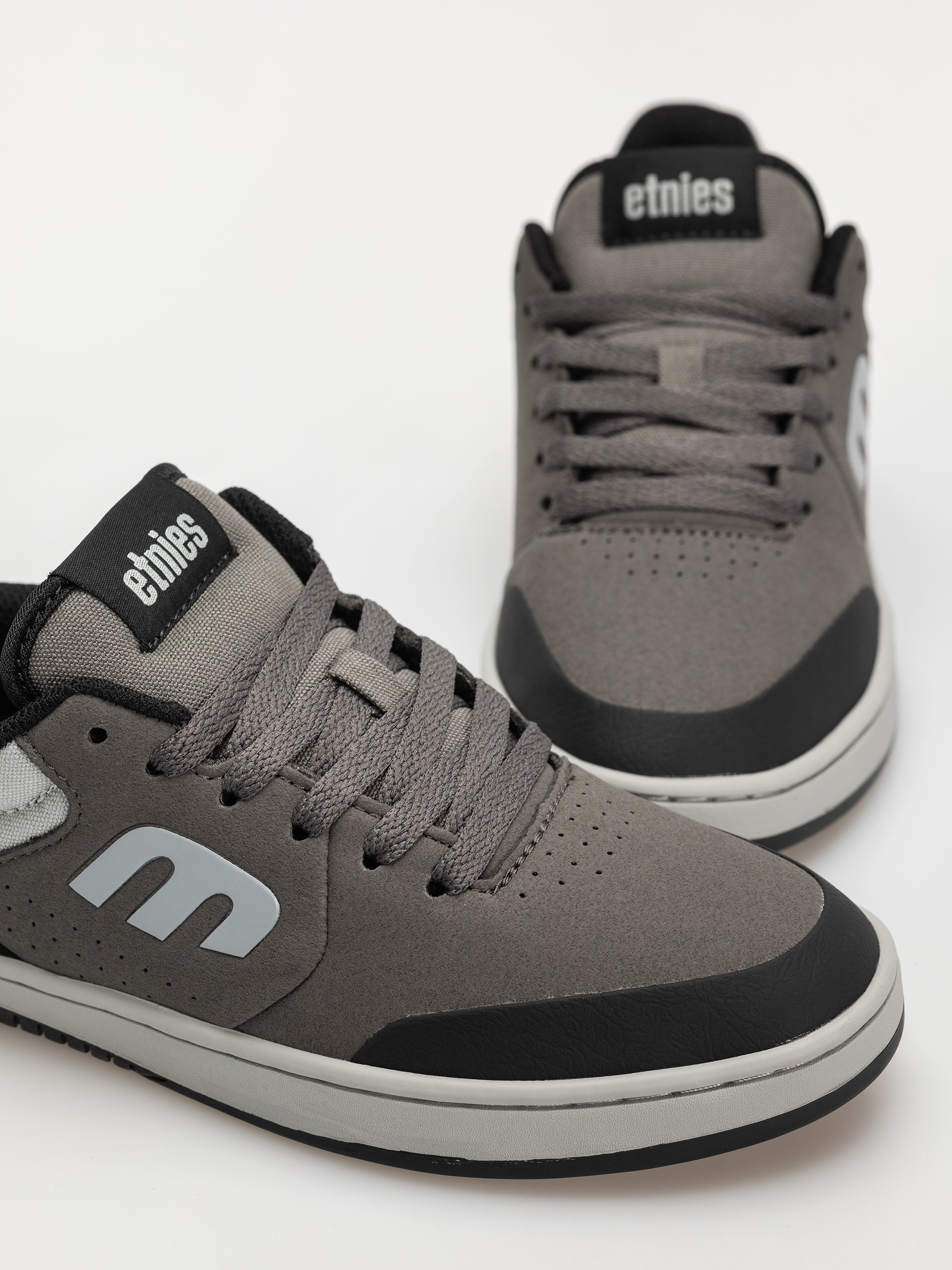 Обувки Etnies Marana (grey/grey/black)