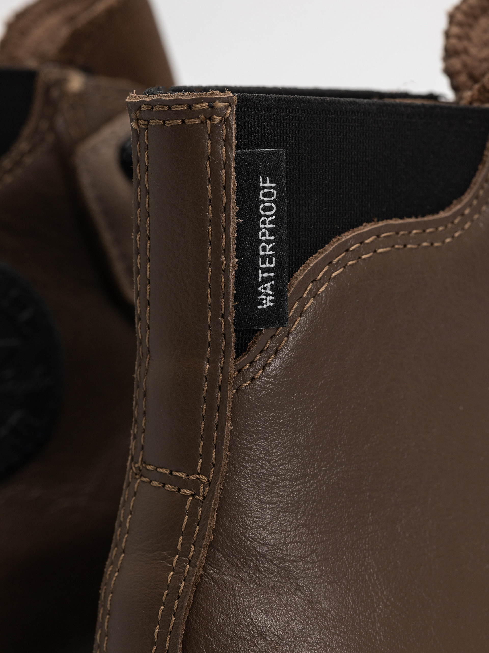 Обувки Converse Chuck Taylor City Trek Wp Hi (dark chocolate/black)