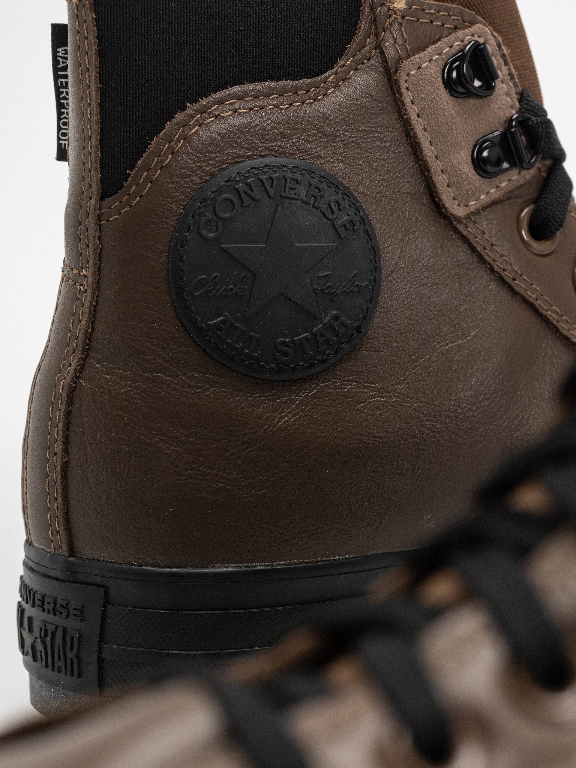Обувки Converse Chuck Taylor City Trek Wp Hi (dark chocolate/black)