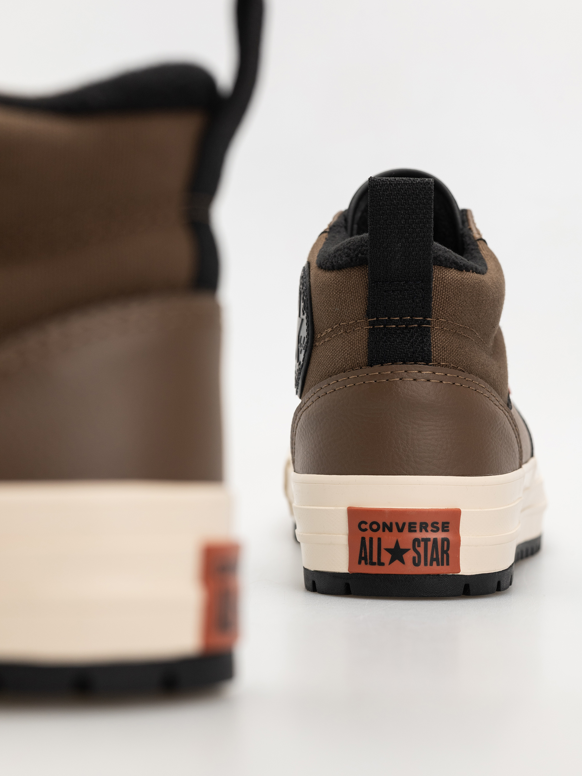 Обувки Converse Chuck TLR AS Malden Street Boot (dark chocolate/black)