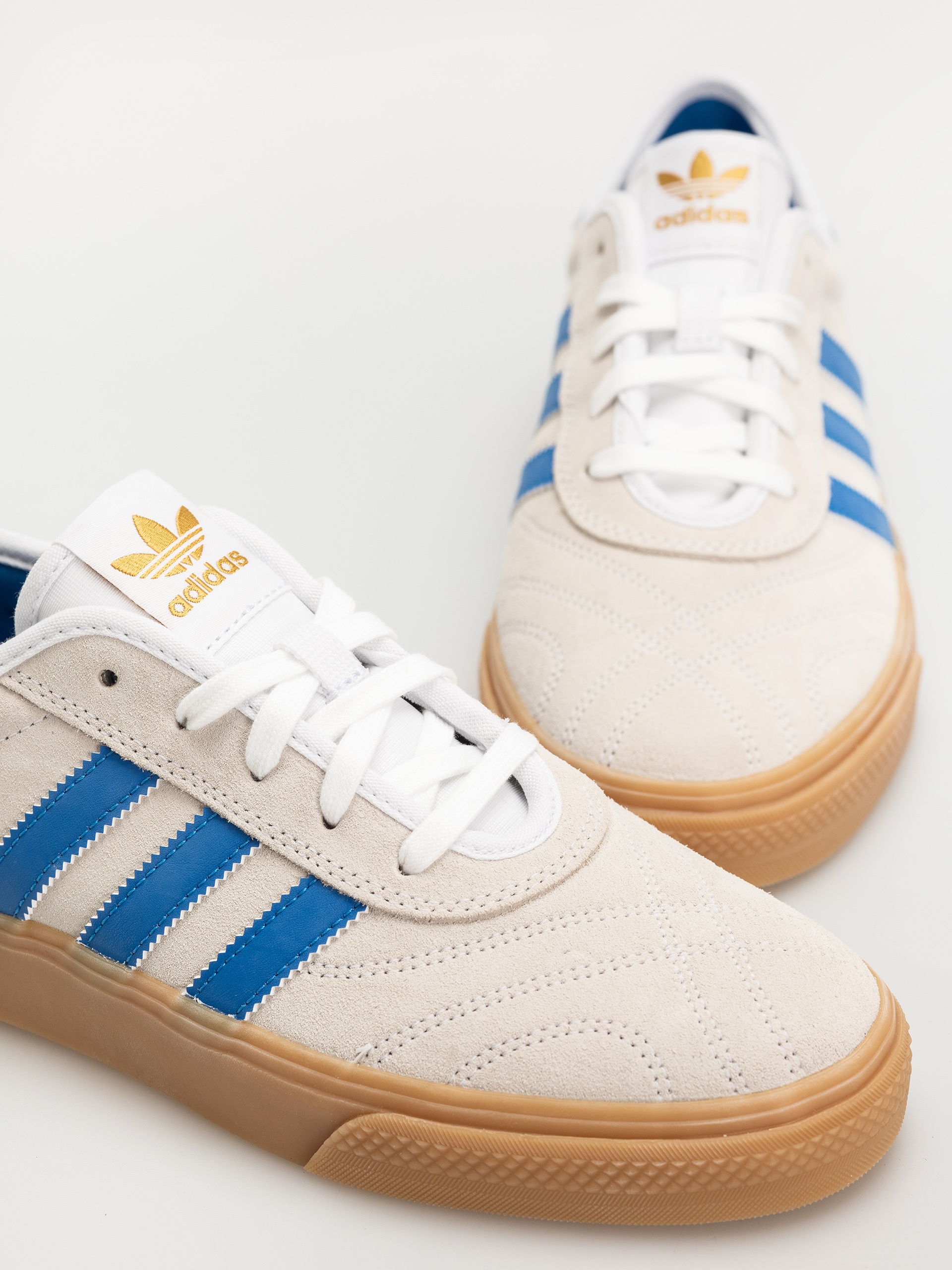 Обувки adidas Adi Ease (ftwwht/ftwwht/gum3)