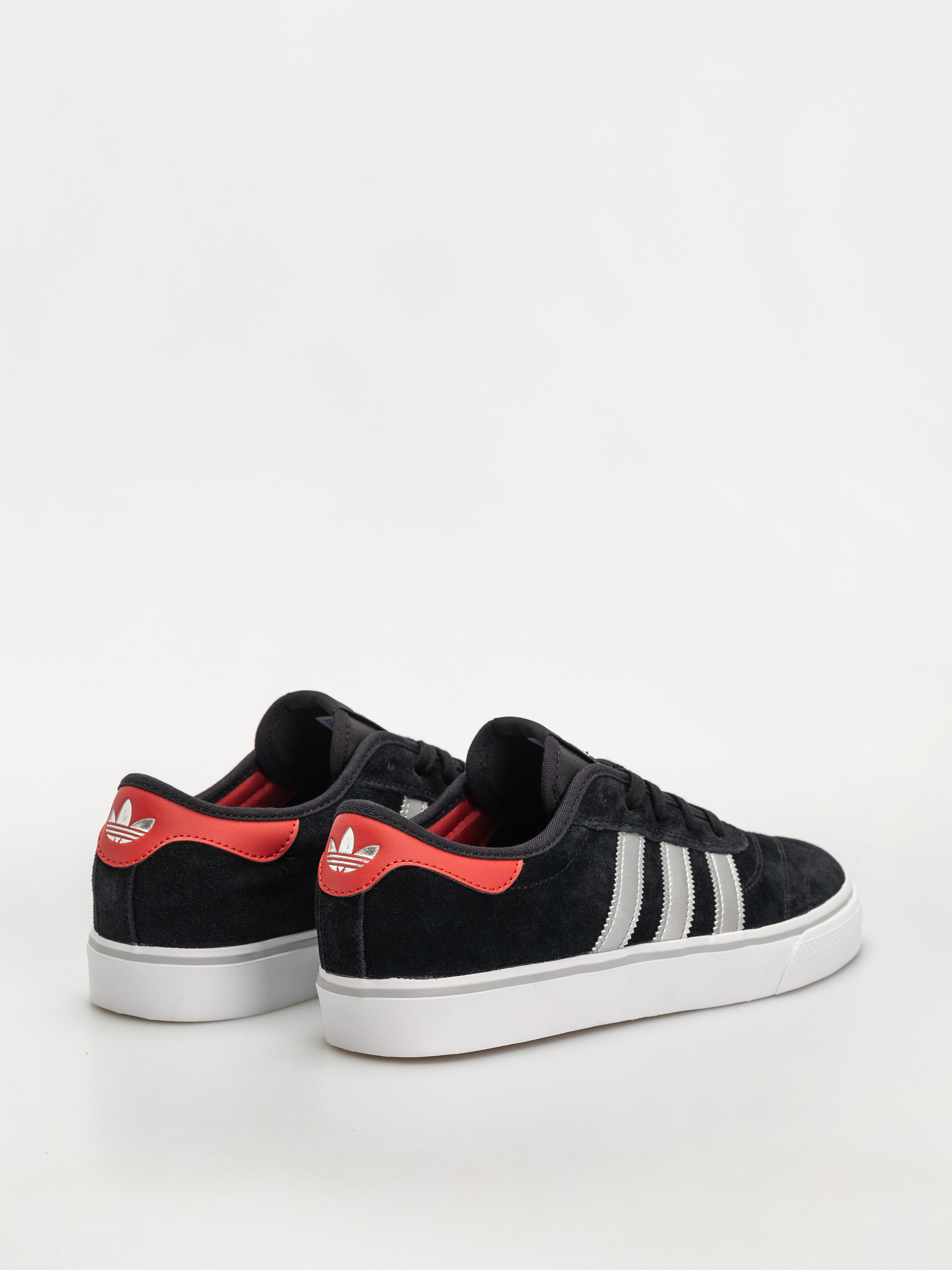 Обувки adidas Adi Ease (cblack/silvmt/betsca)