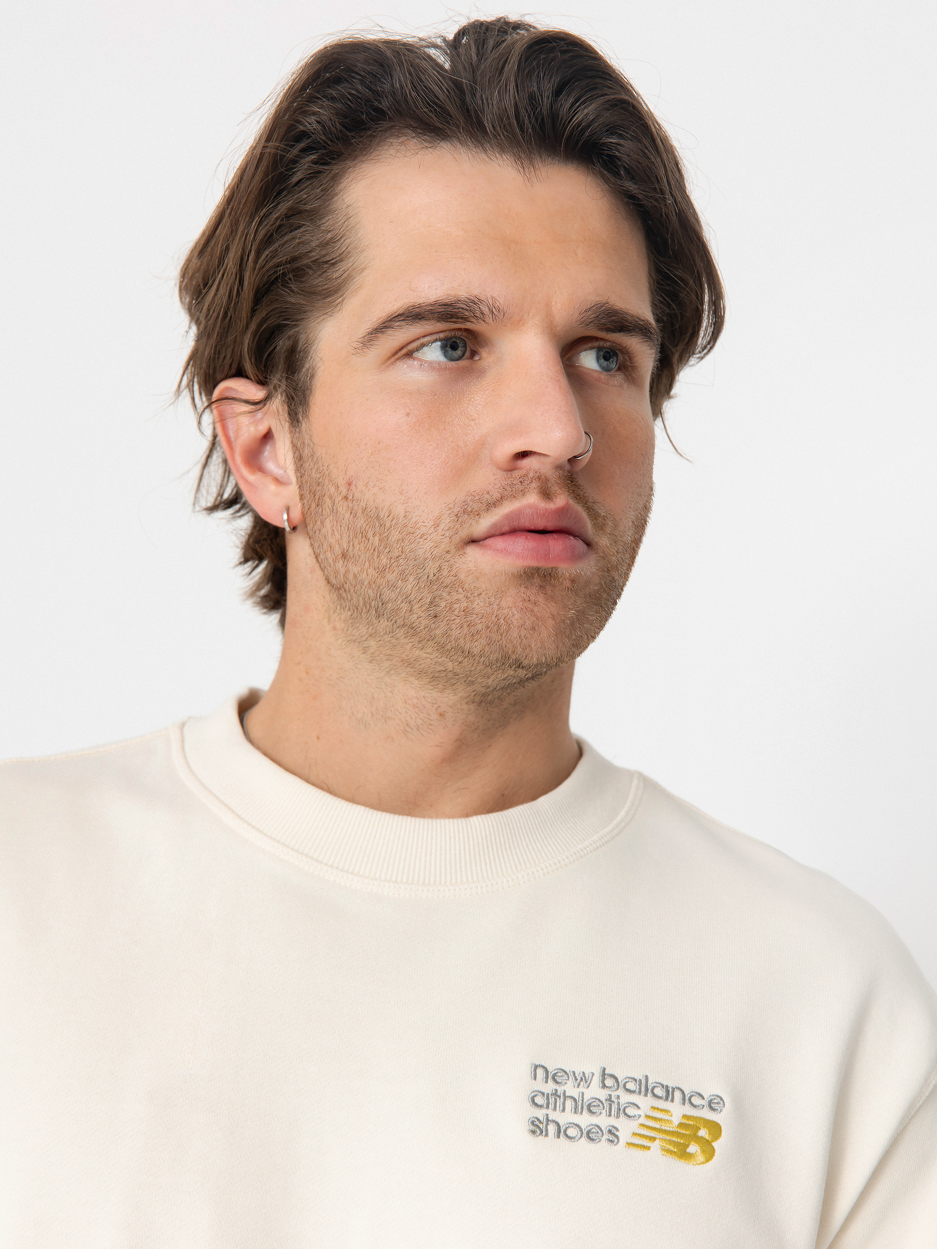 Суитшърт New Balance Athletics Premium Logo Crew (white)