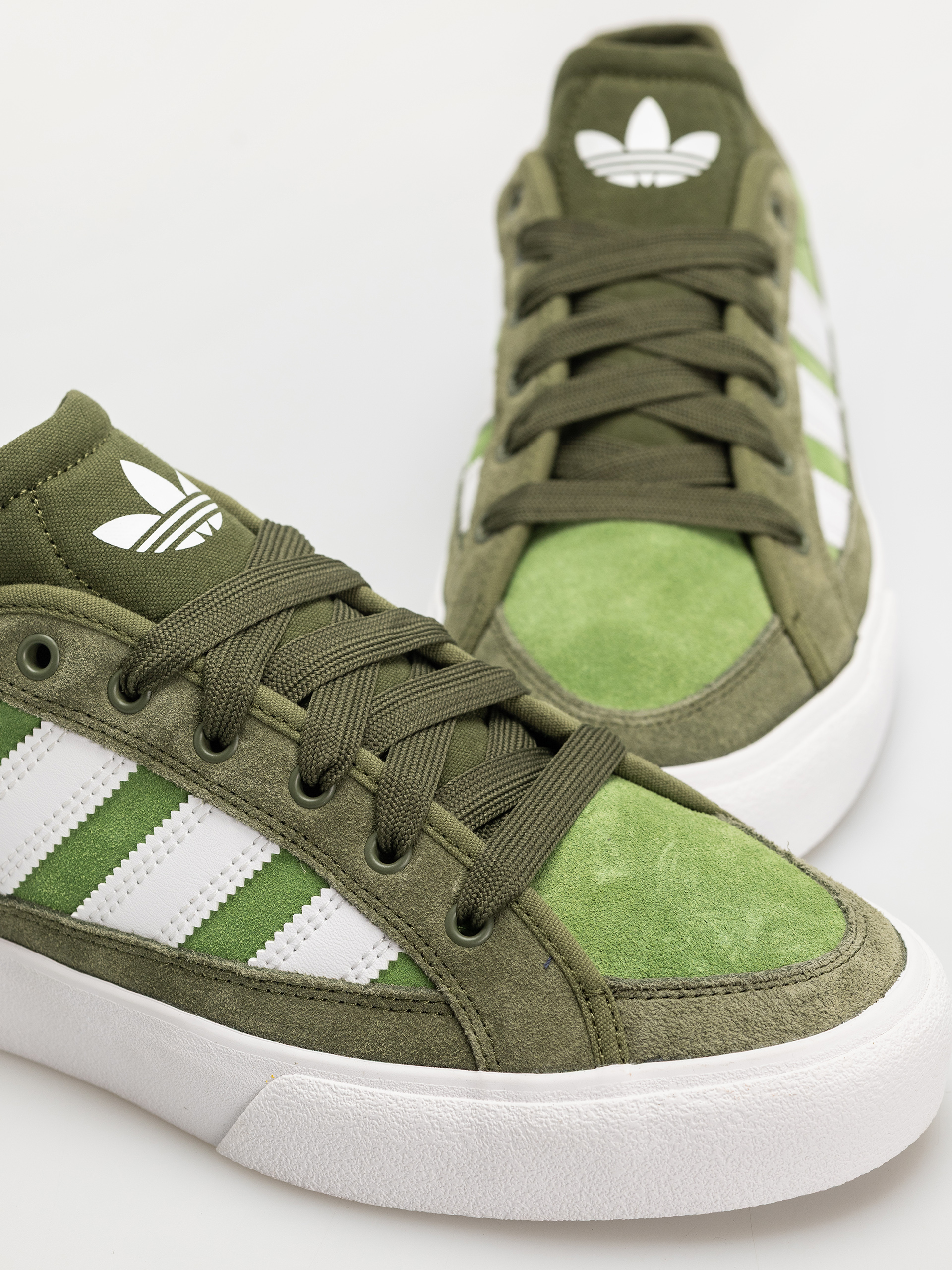 Обувки adidas Court Tns Premiere (wilpin/cregrn/ftwwht)