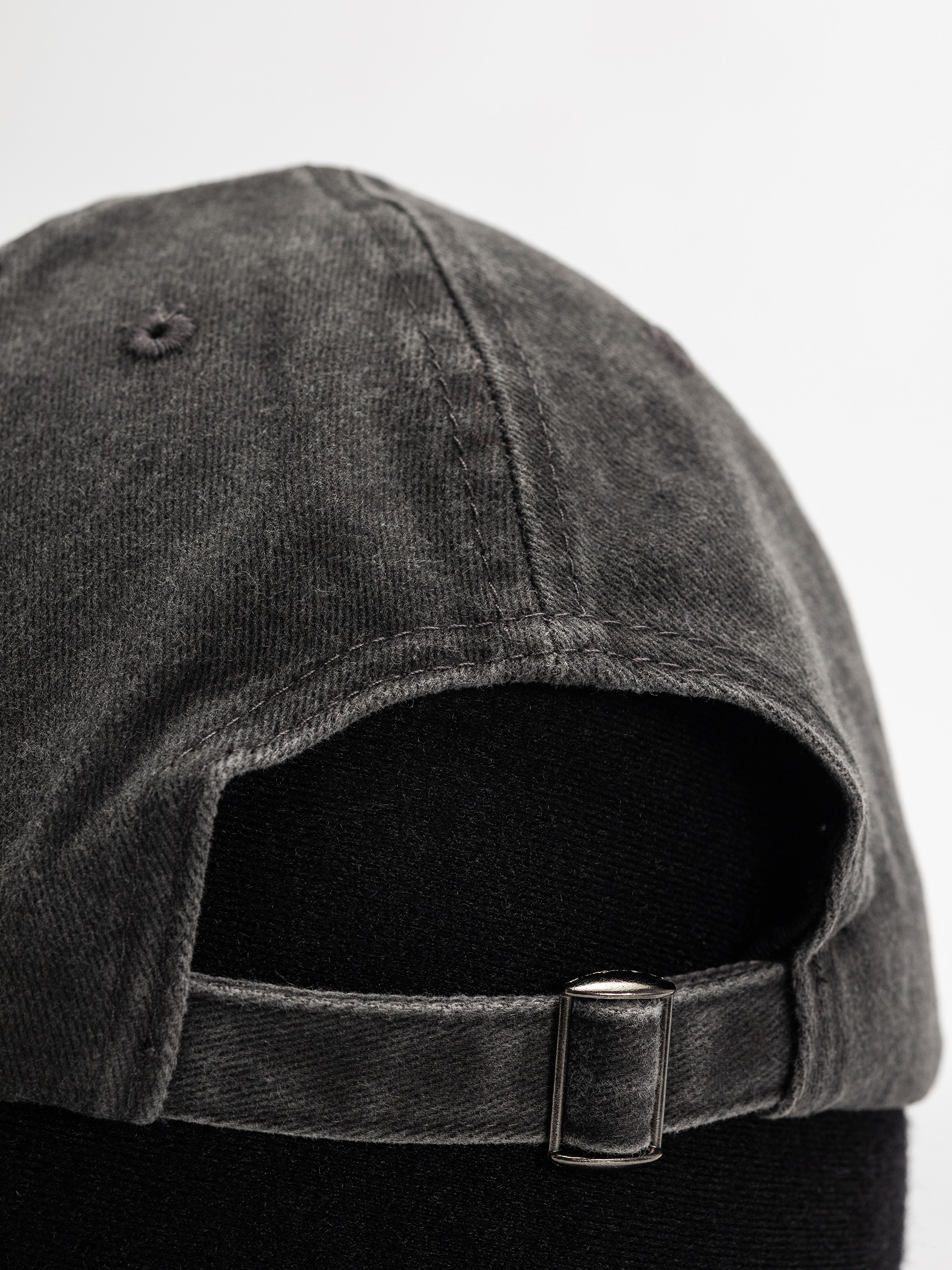Шапка с козирка Santa Cruz Team Cap (black)