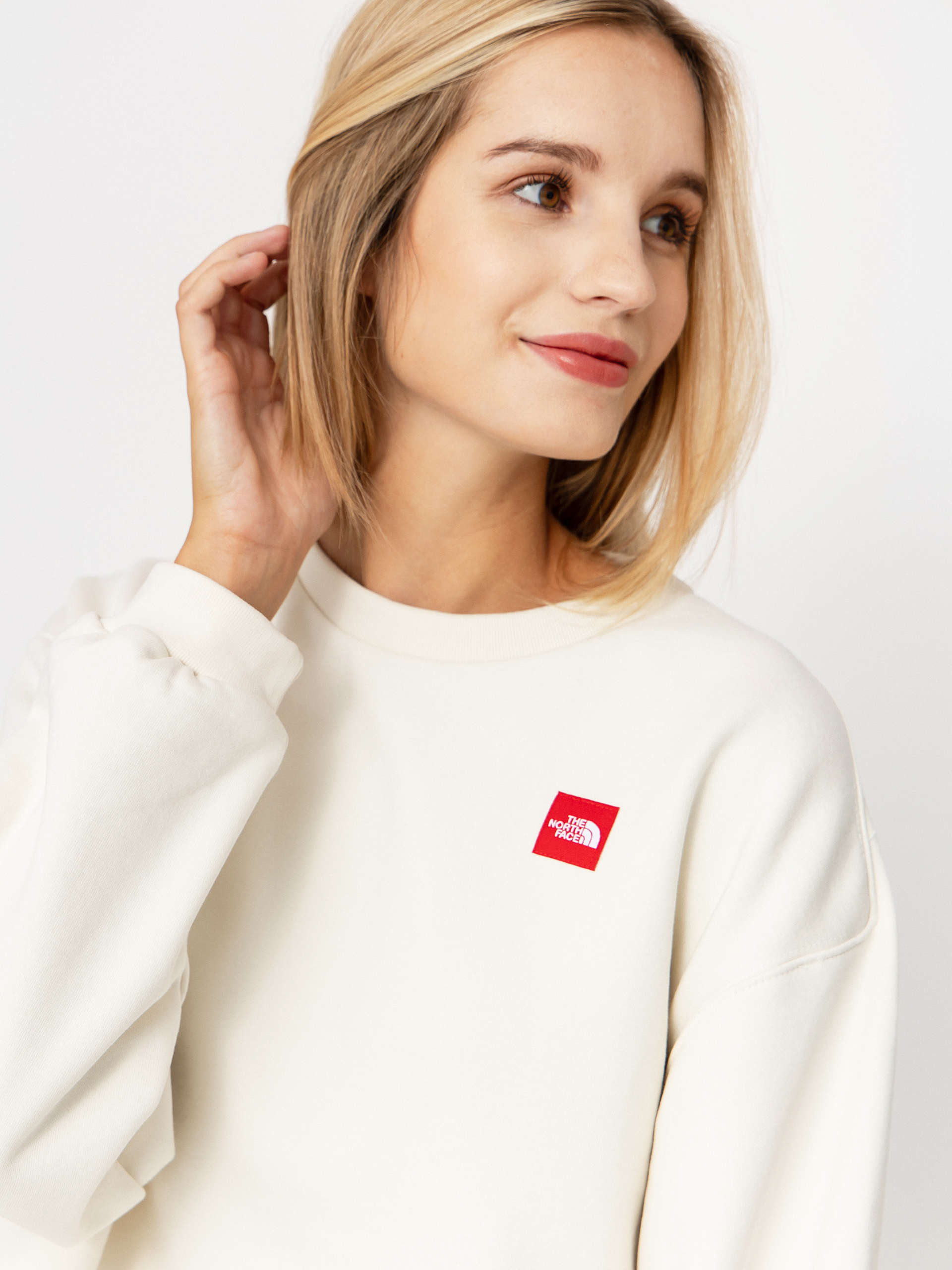 Суитшърт The North Face Red Box (white dune)