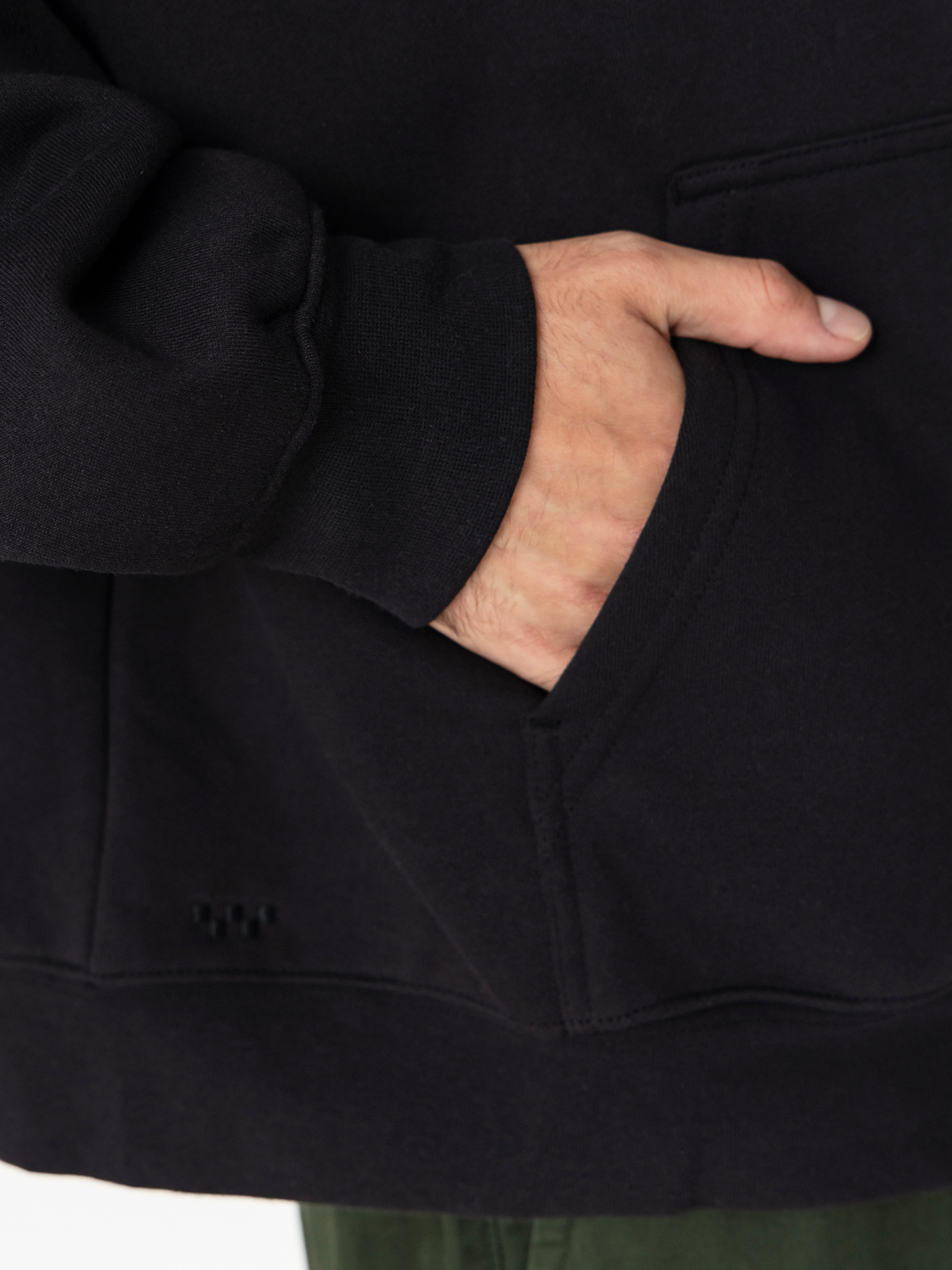 Суитшърт с качулка Vans Skate Atiba Haze ZHD (black)