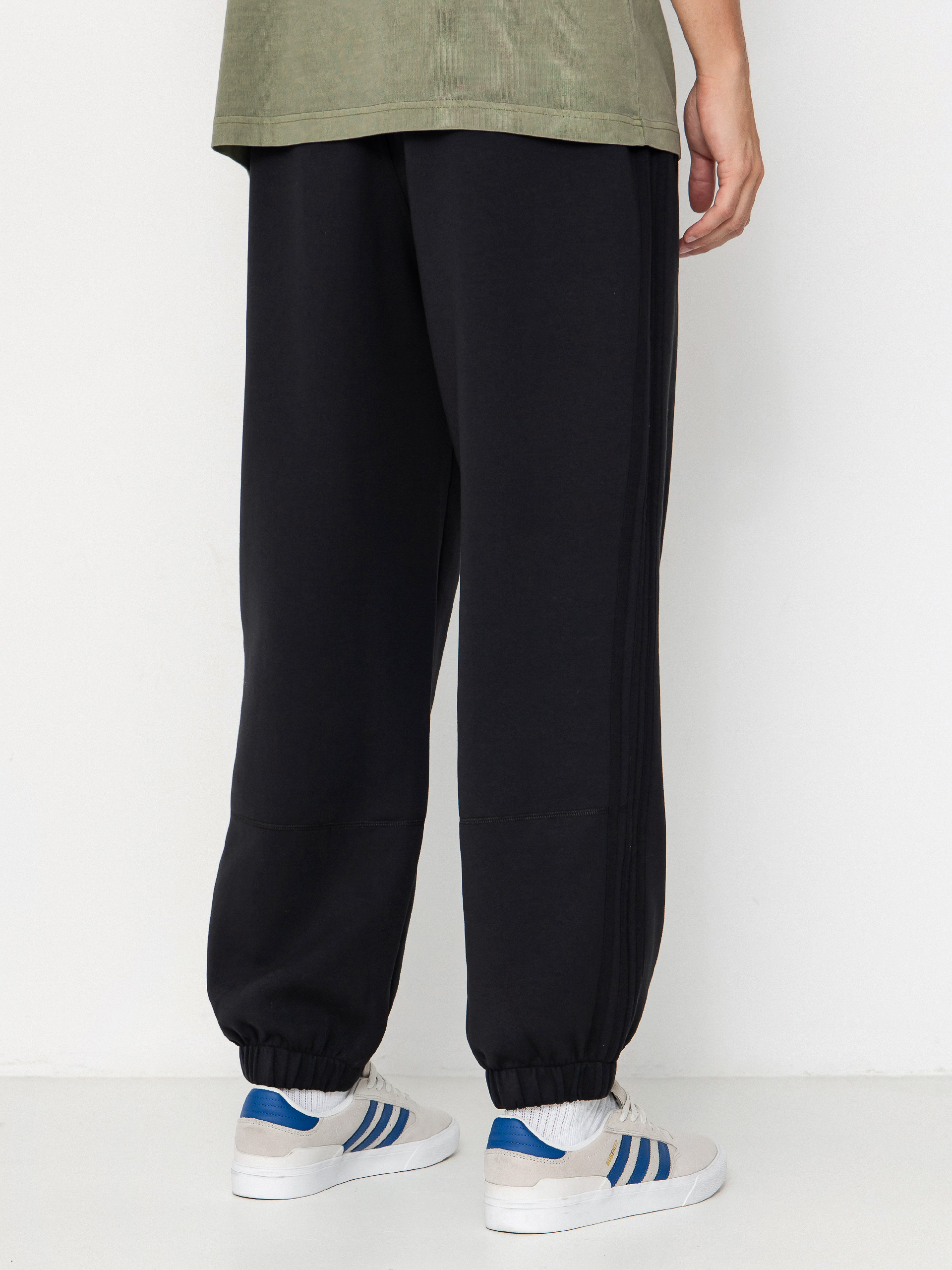 Панталони adidas Tech Fleece (black/white)