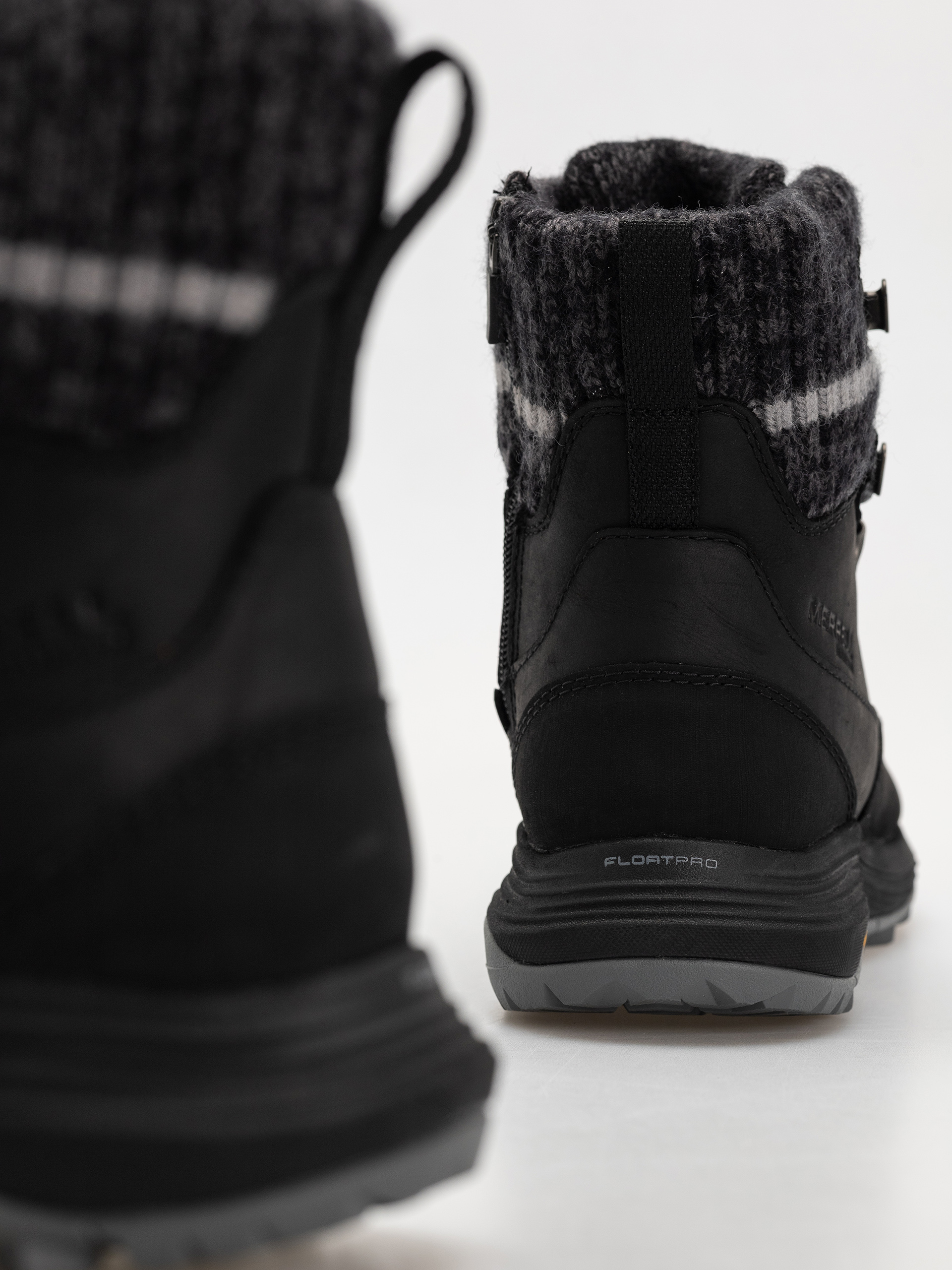 Обувки Merrell Siren 4 Thermo Mid Zip Wp Wmn (black)