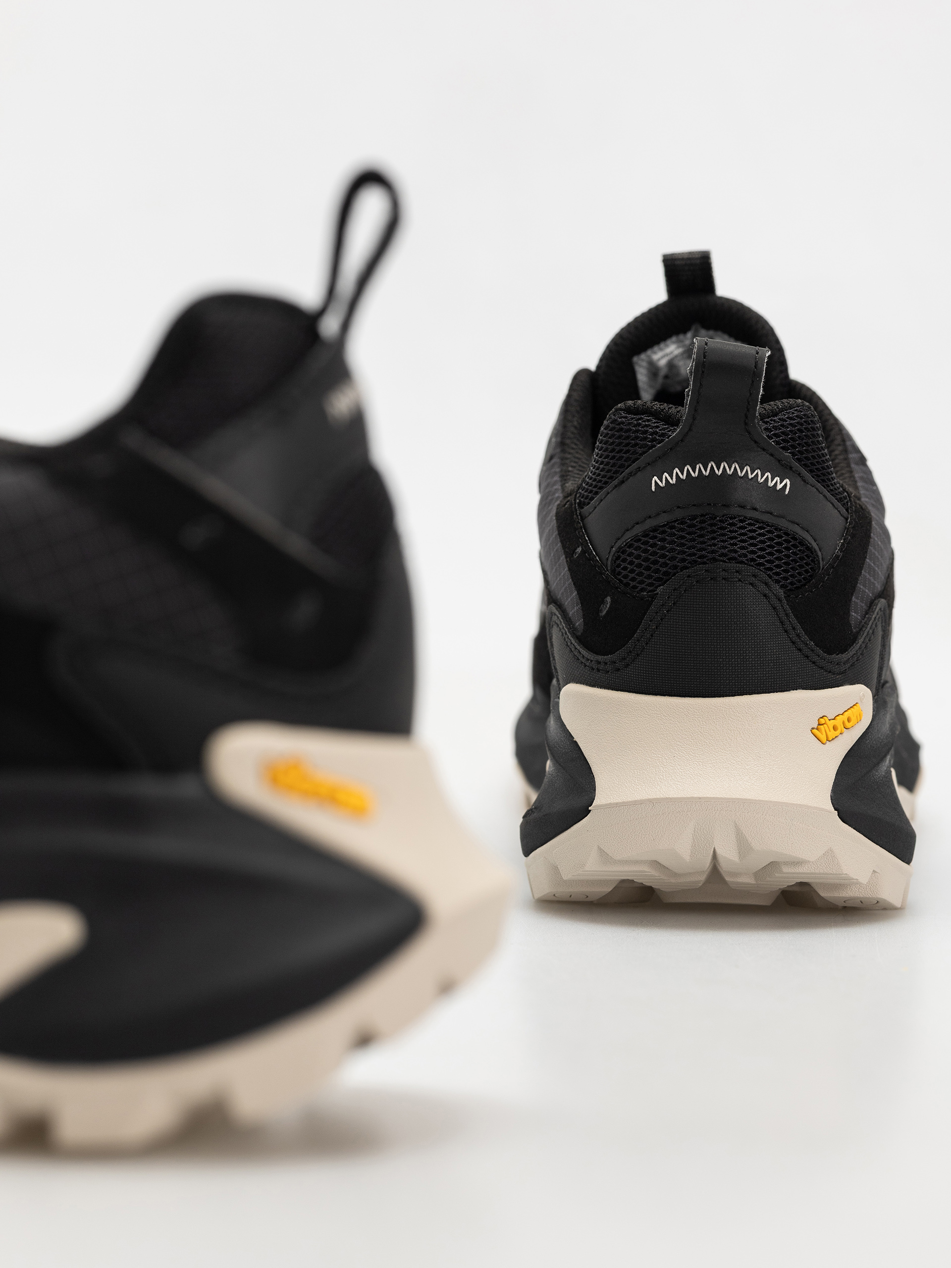 Обувки Merrell Moab Speed 2 GTX (black/moon)