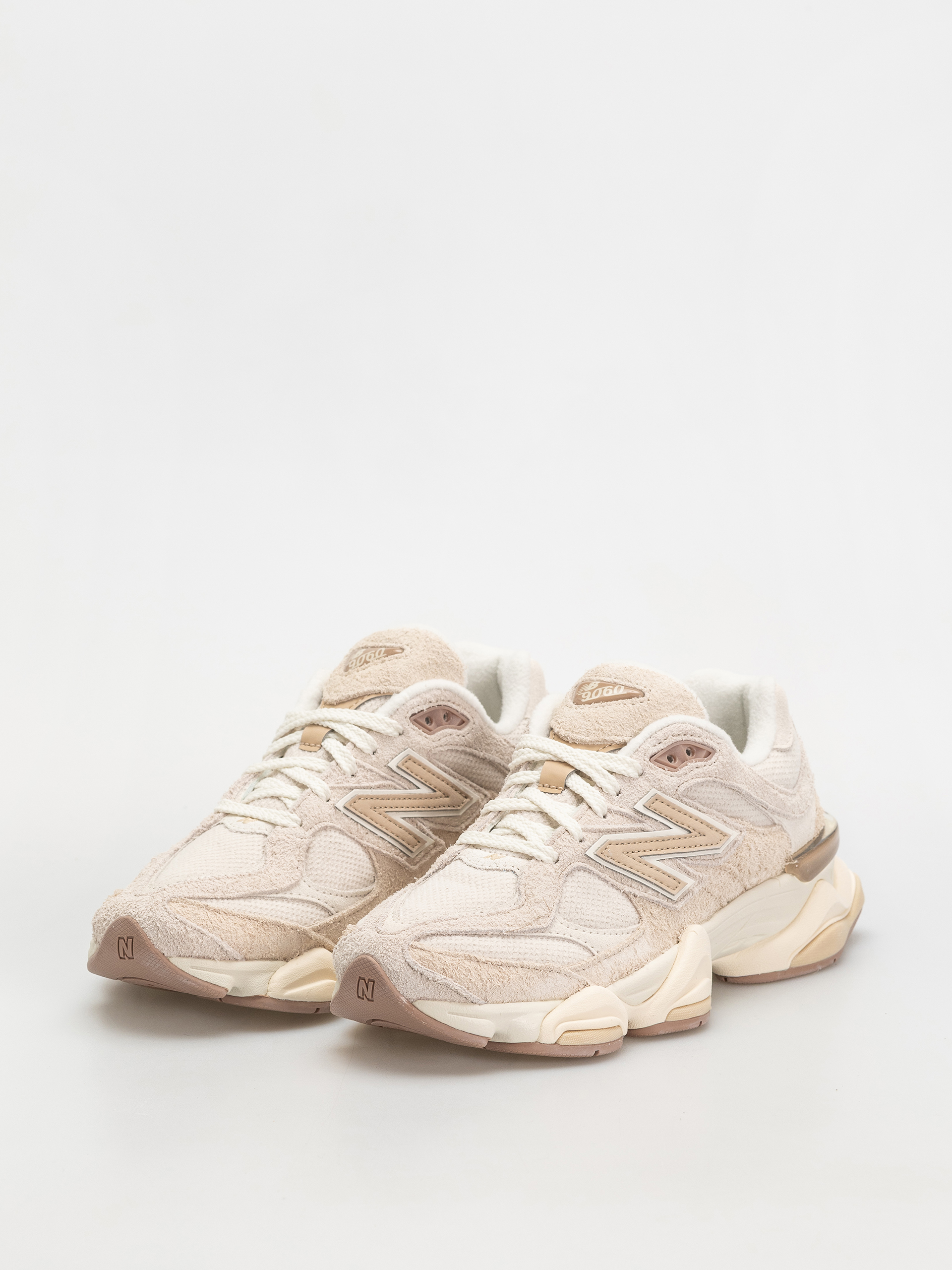 Обувки New Balance 9060 (bisque)