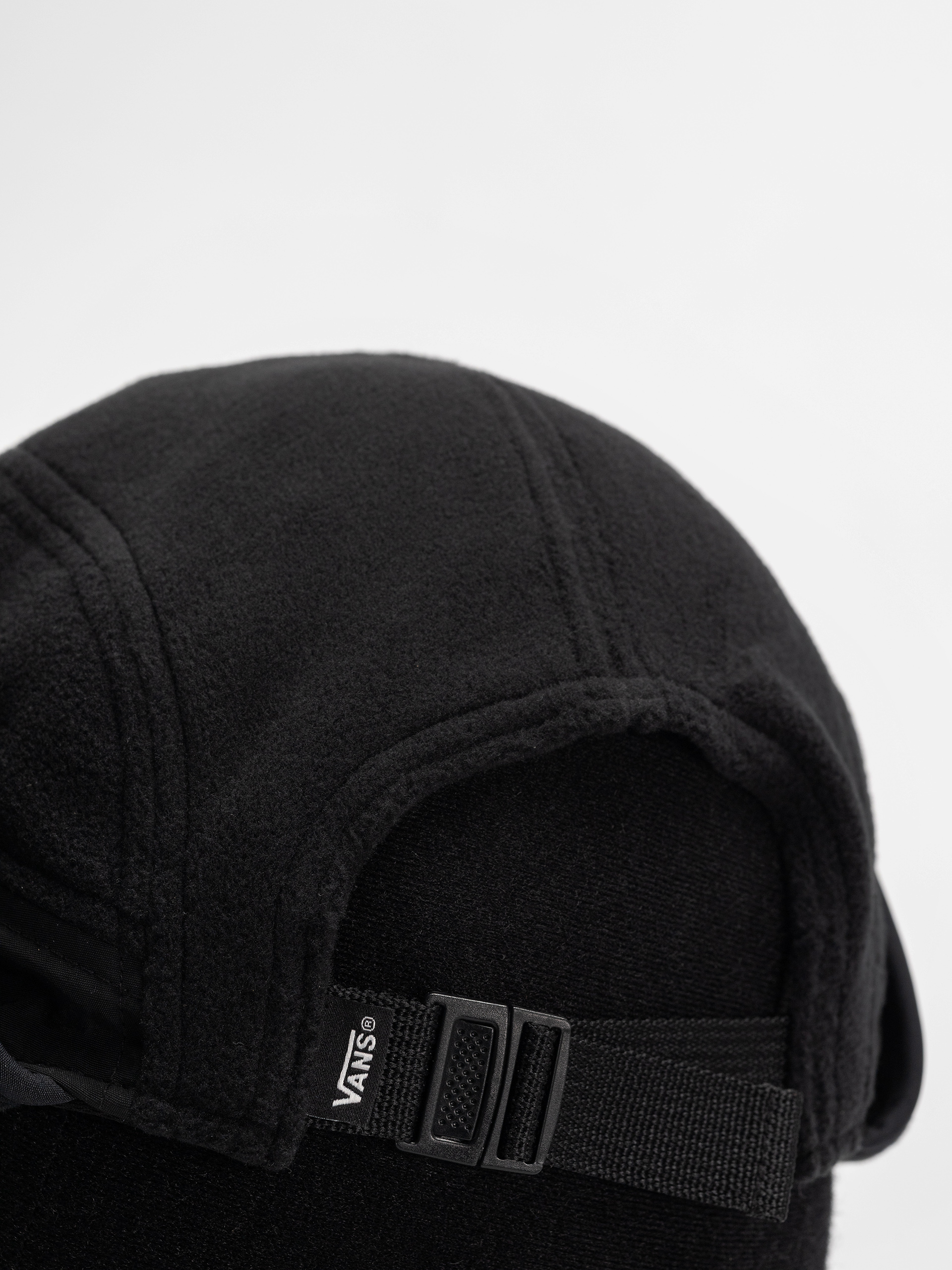 Шапка с козирка Vans Mte Windstopper Polartec Earflap Hat (black)