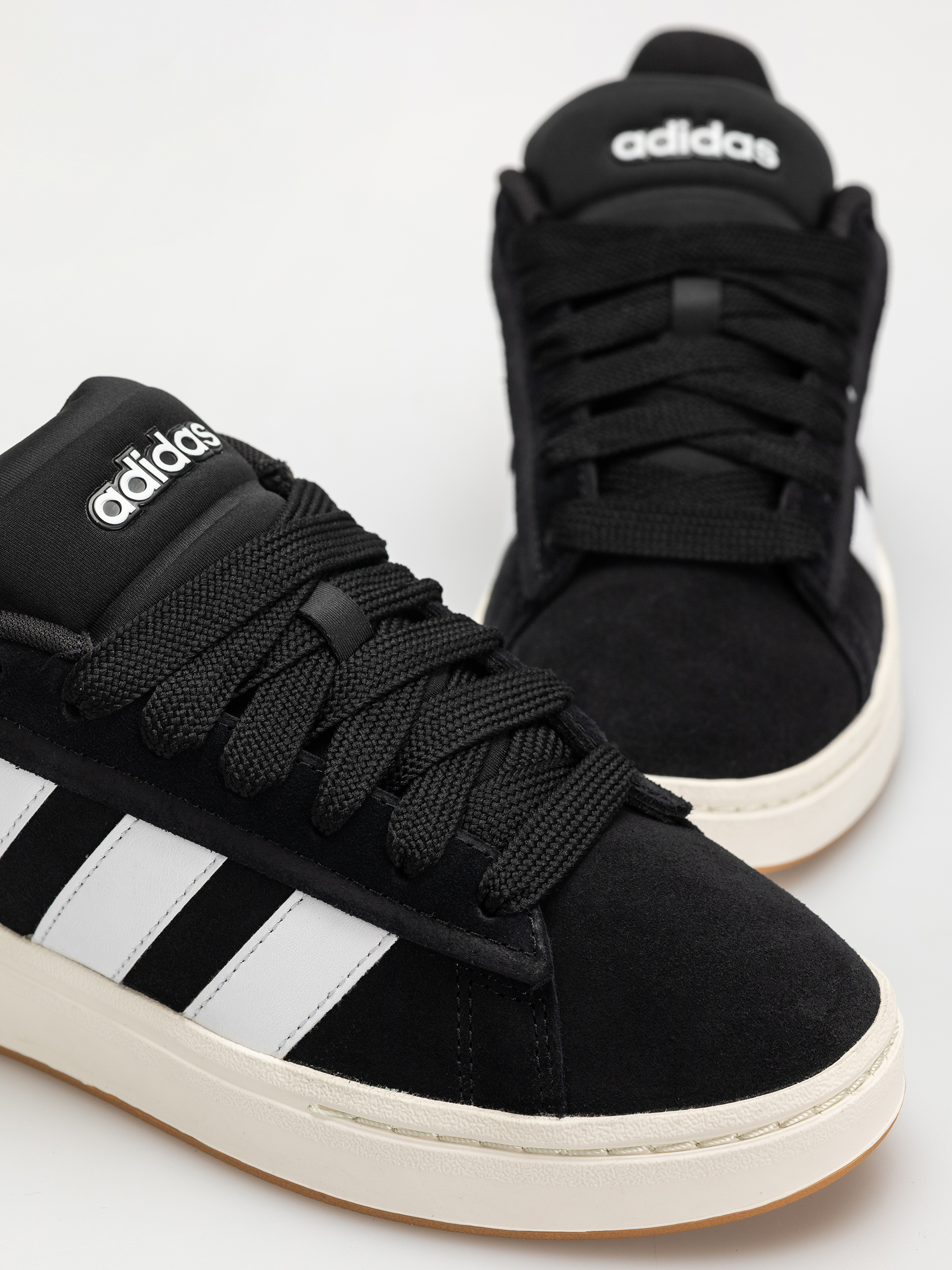 Обувки adidas Grand Court Alpha 0 Wmn (cblack/ftwwht/owhite)