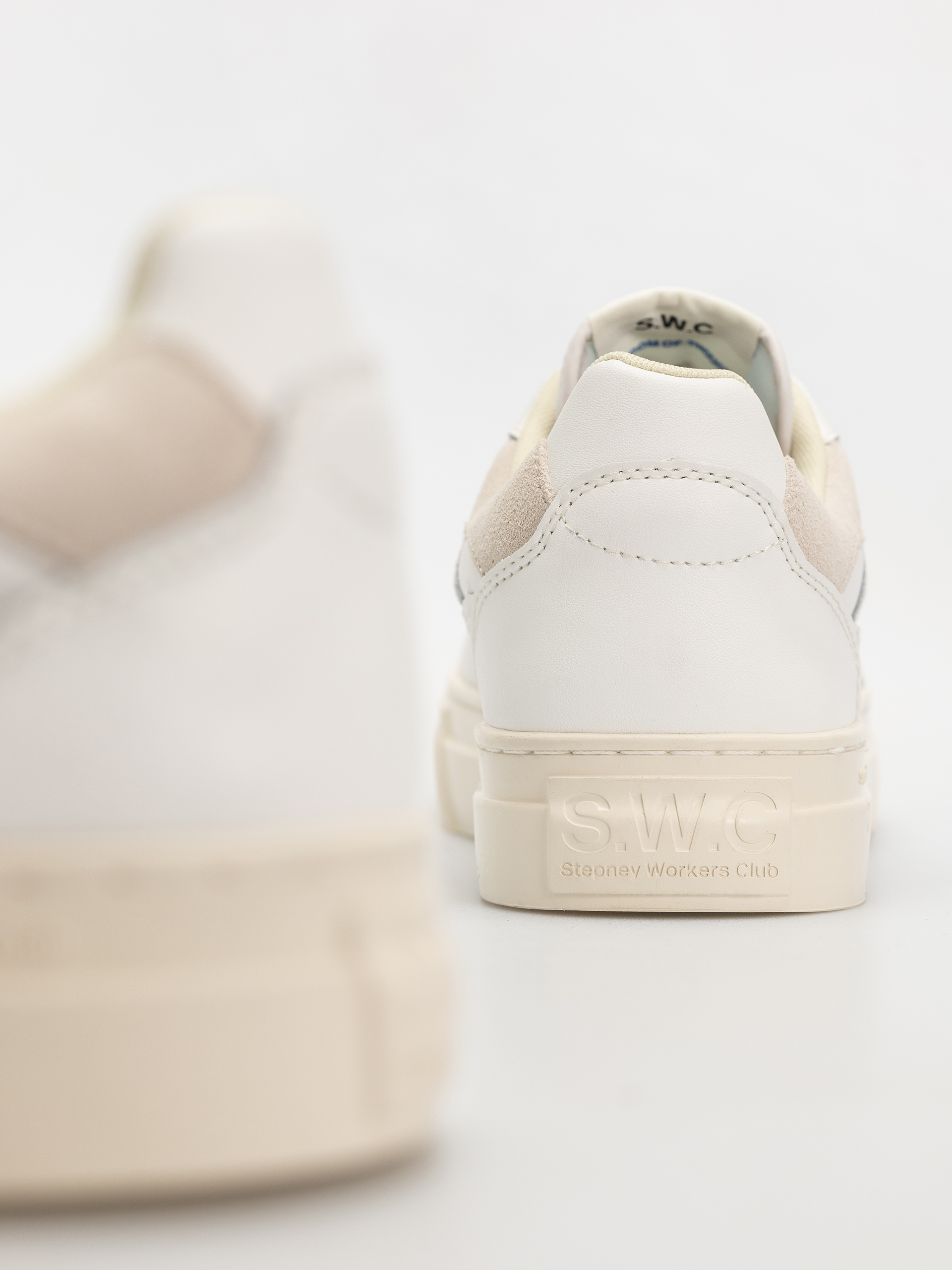 Обувки Stepney Workers Club Pearl (leather white putty)