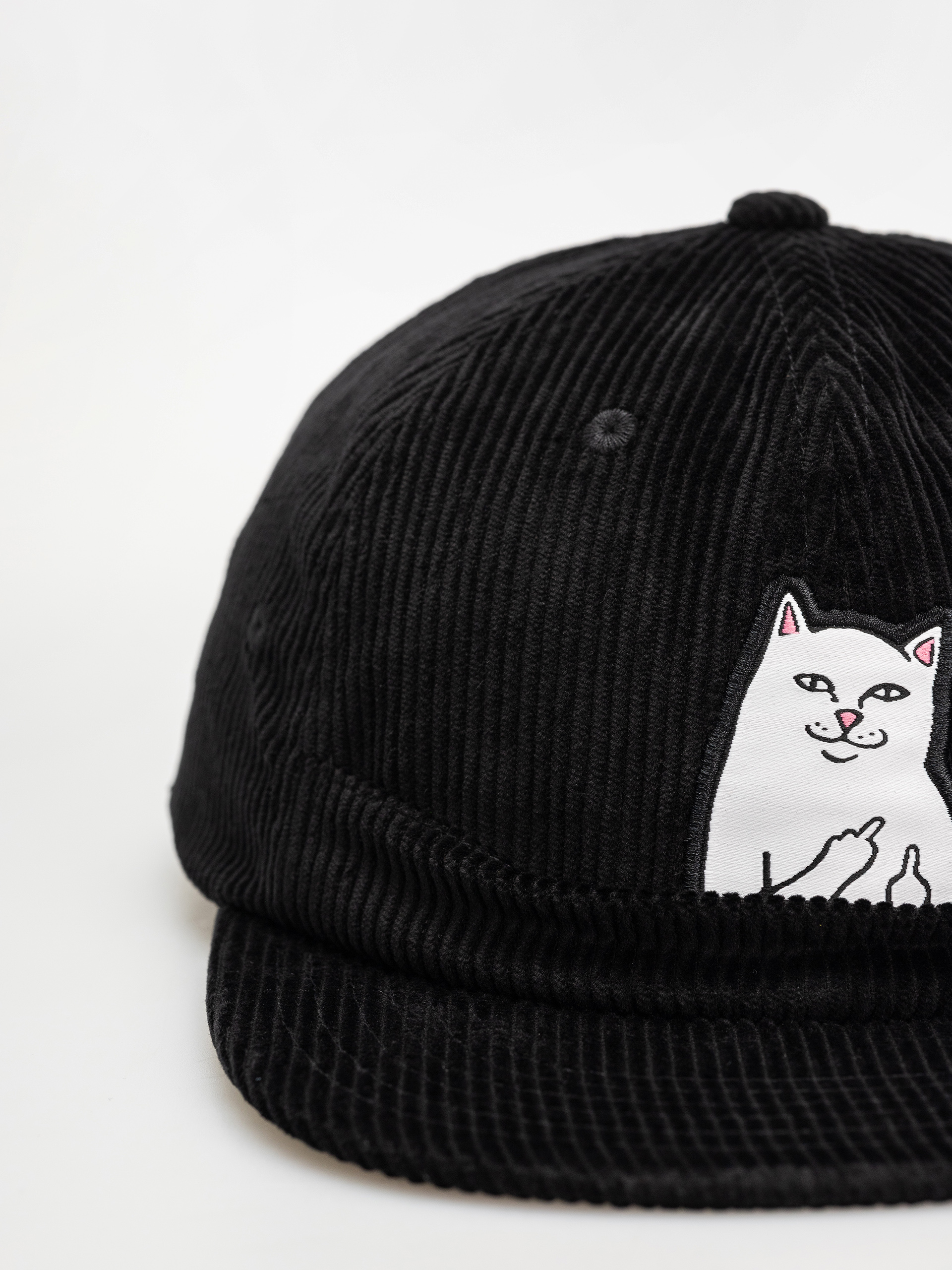 Шапка с козирка RipNDip Lord Nermal Corduroy (black)