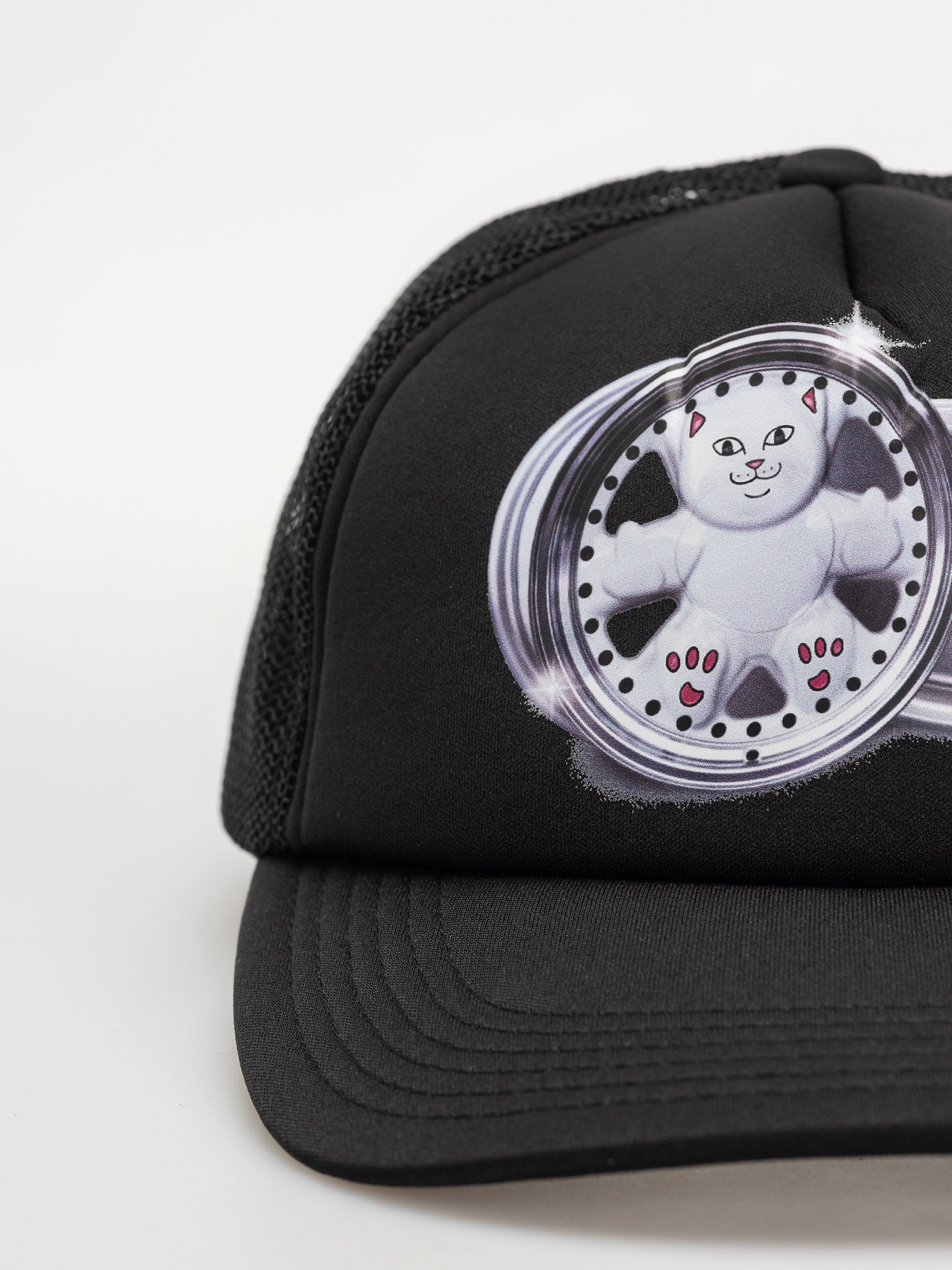 Шапка с козирка RipNDip Nerm Wheels Trucker (black)