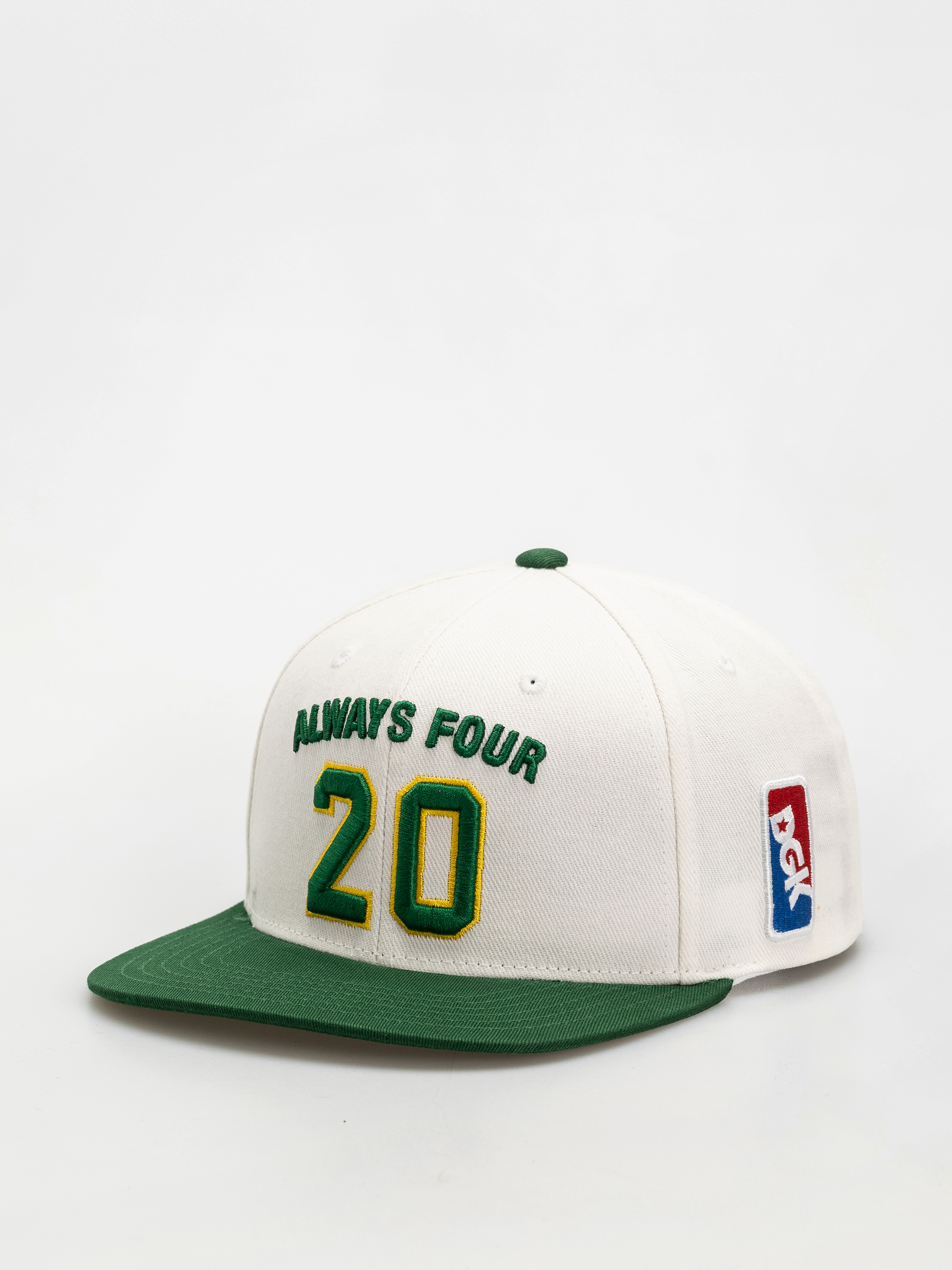 Шапка с козирка DGK Team Indica Snap (white)